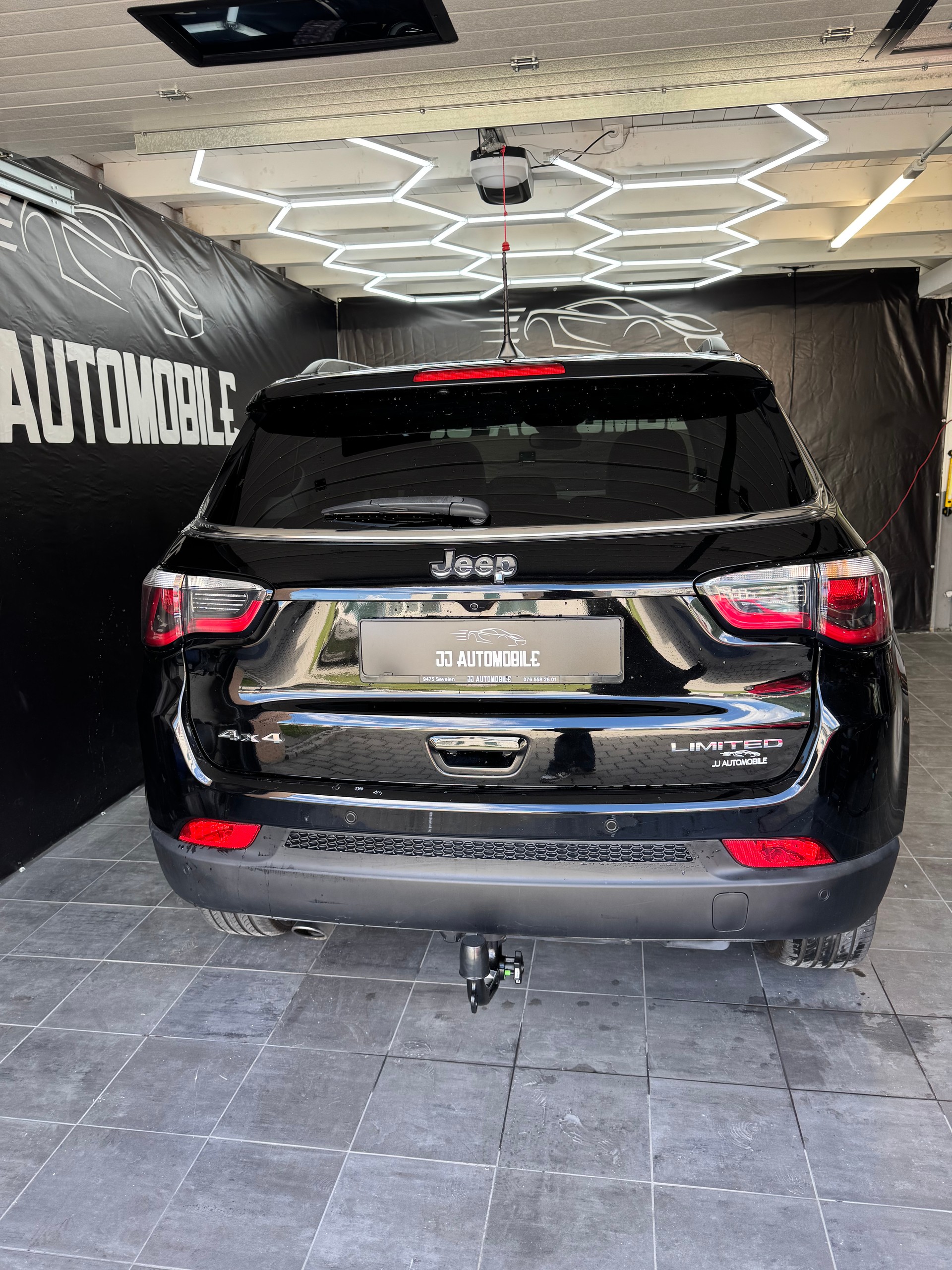 JEEP Compass 2.0CRD Limited AWD 9ATX-image-4