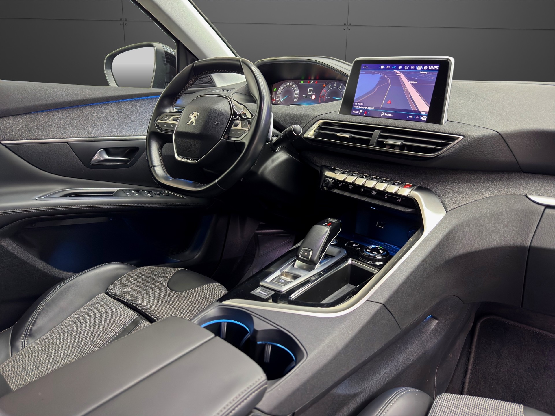 PEUGEOT 3008 1.6 THP Allure EAT-image-12
