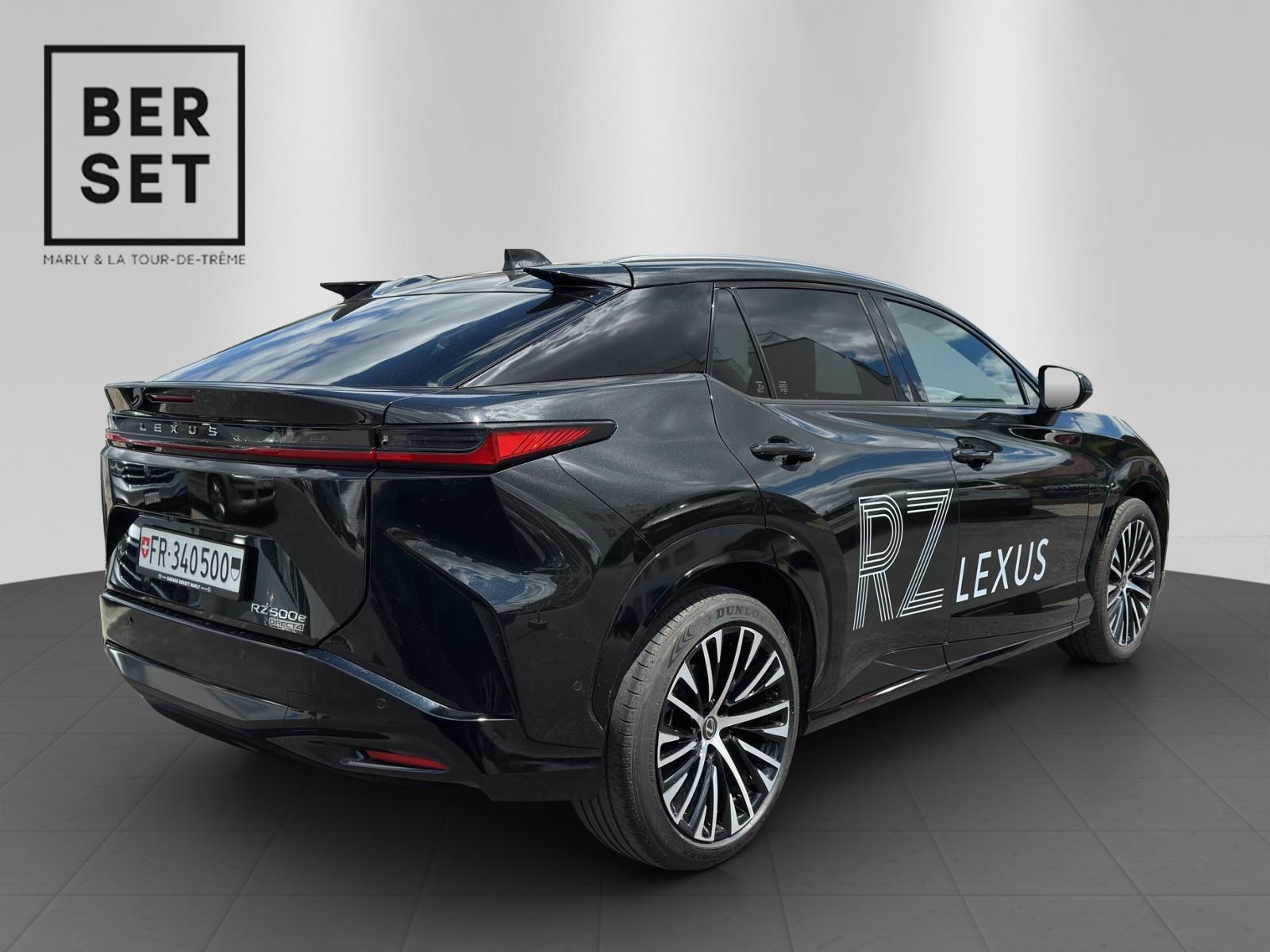 LEXUS RZ 500e Excellence-showroom-element-3