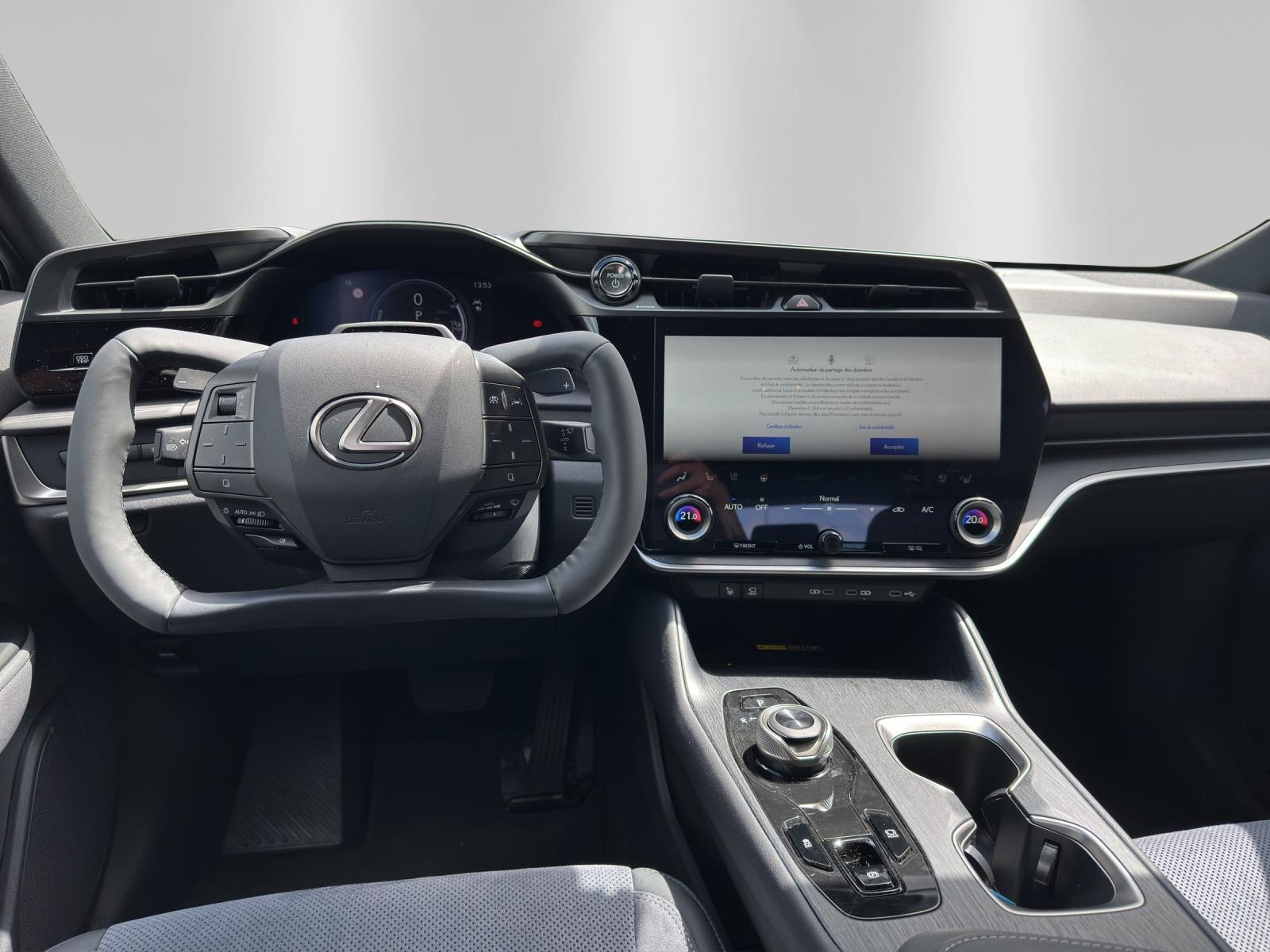 LEXUS RZ 500e Excellence-image-8
