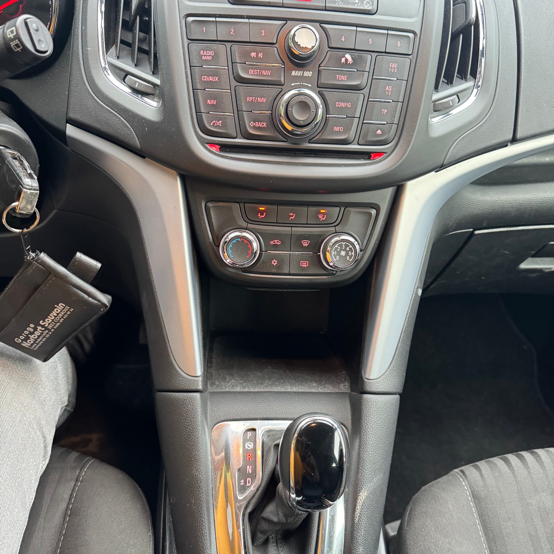 OPEL Zafira Tourer 1.4i 16V Turbo Enjoy Automatic-image-9