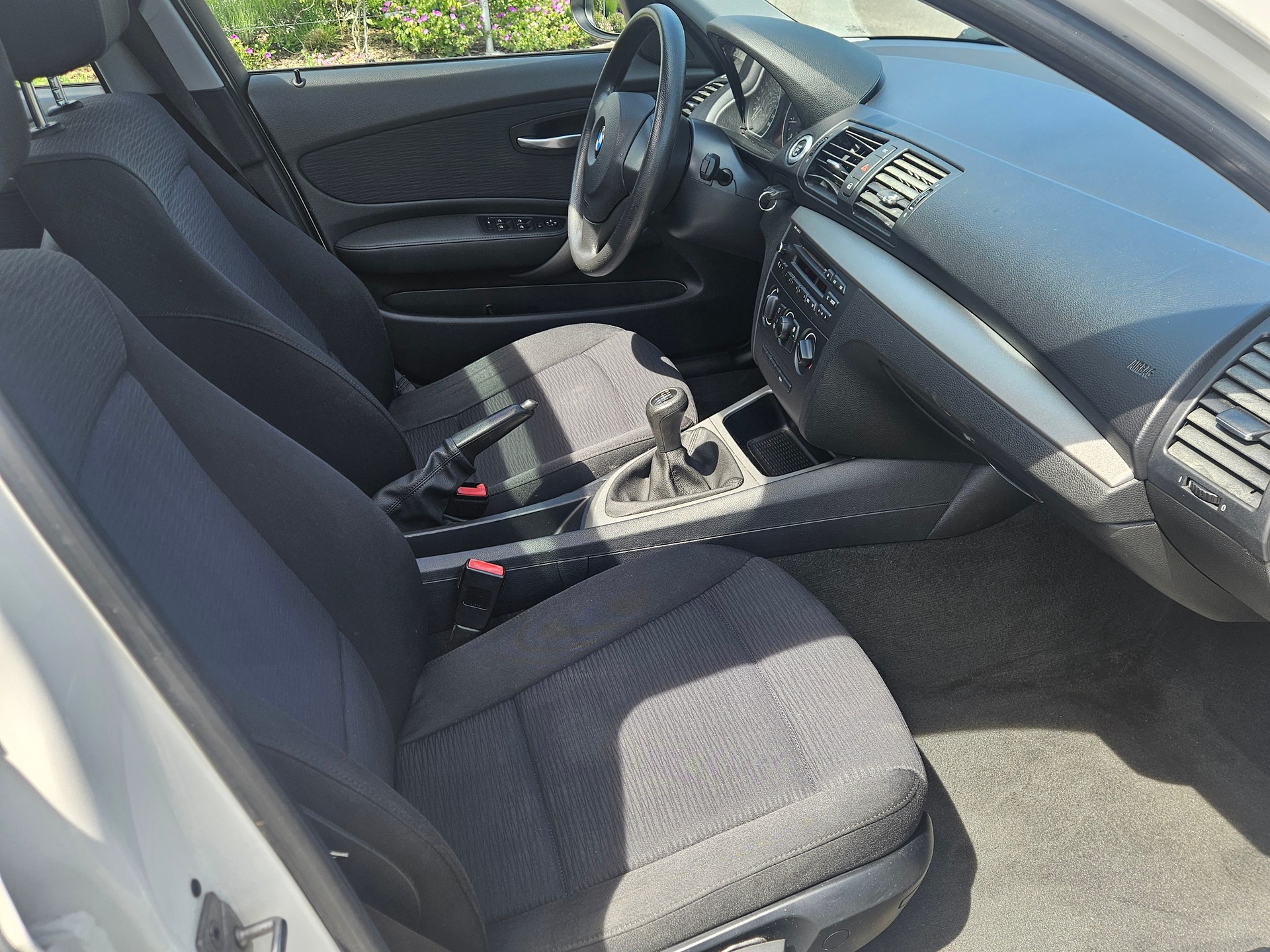 BMW 116i Access-image-14