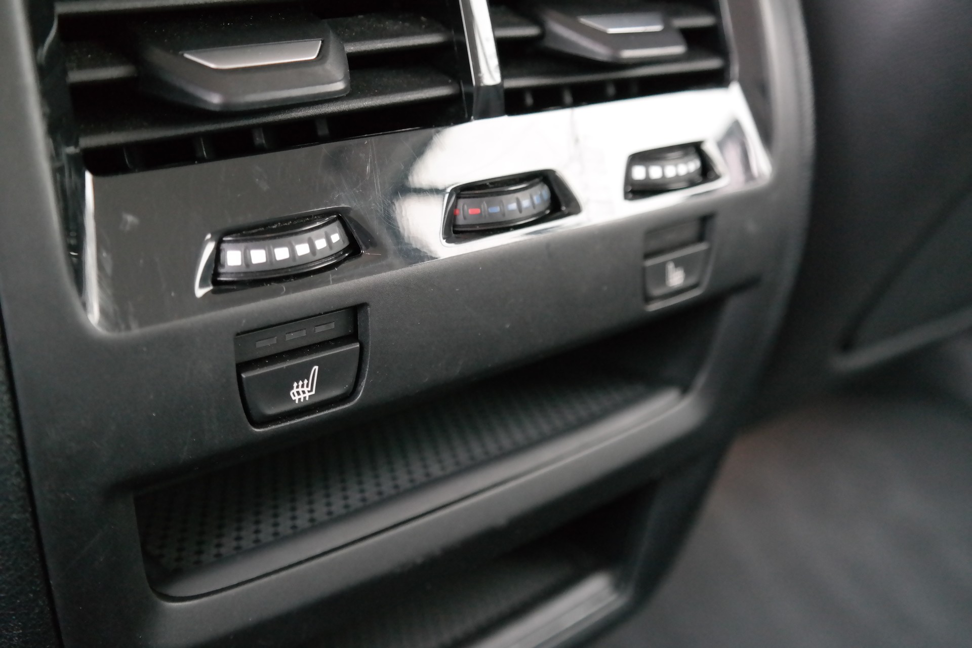 BMW X5 xDrive45e xLine-image-10