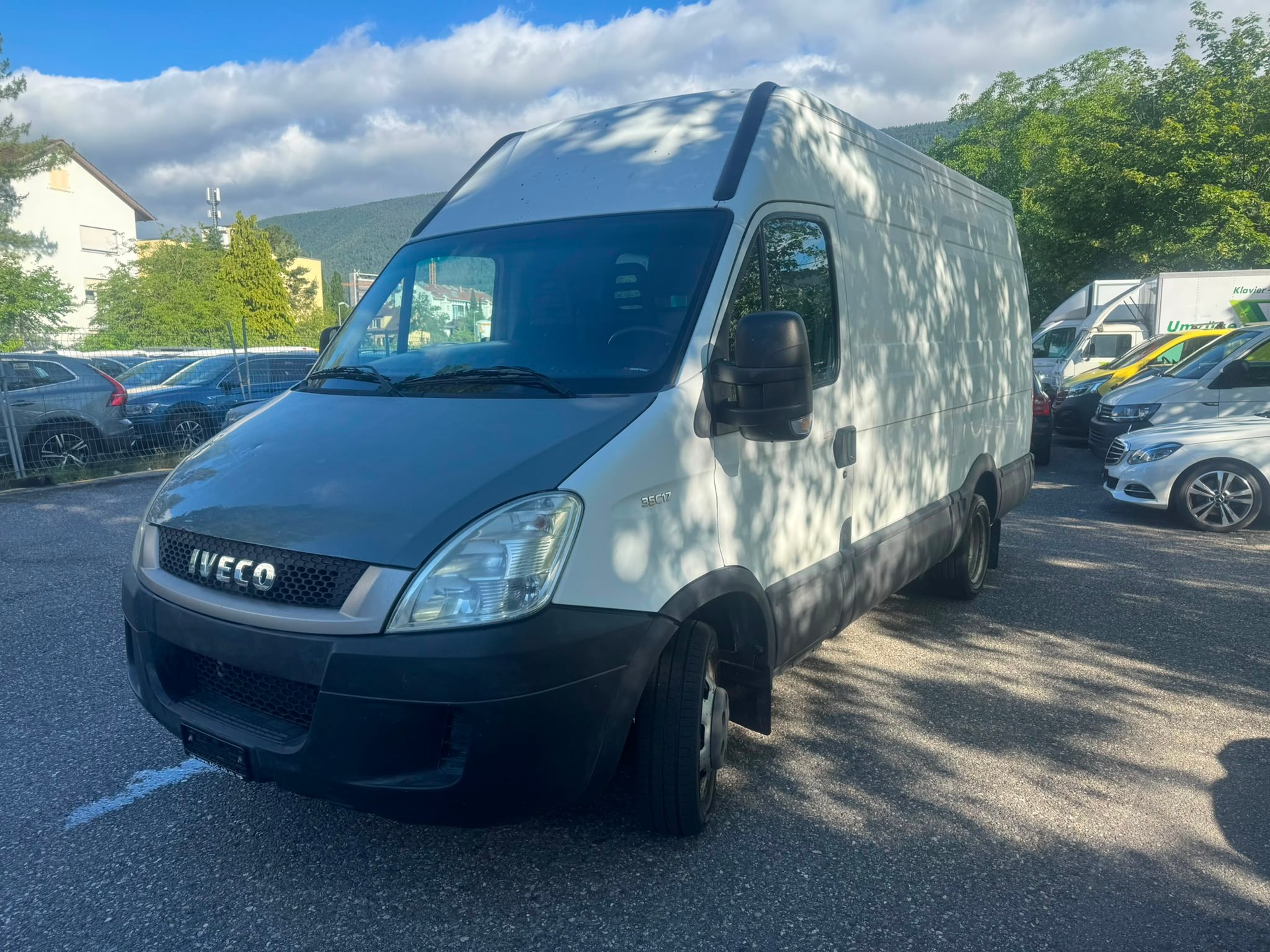 IVECO 35 C 17 V EEV ** 3-Plätzer ** Anhhängerkupplung ** Sortimo ** LTZ MFK 20.07.2023-image-1