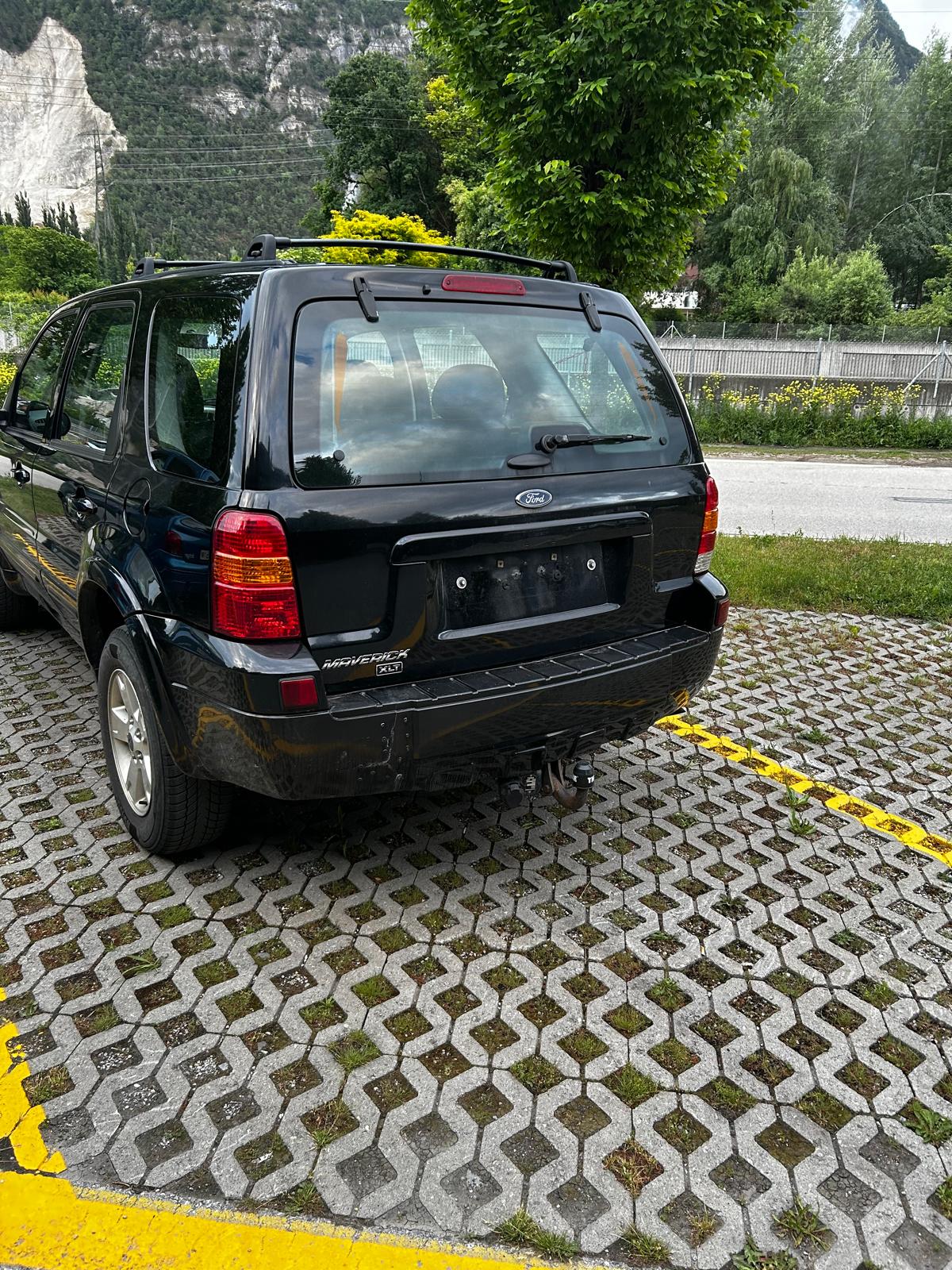 FORD 2.3i 16V 4x4-image-1