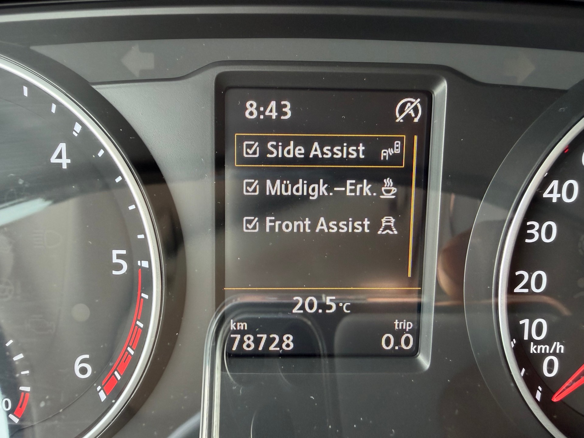 VW T6 Multivan 2.0 Bi-TDI Gen Six 4Motion DSG-image-6