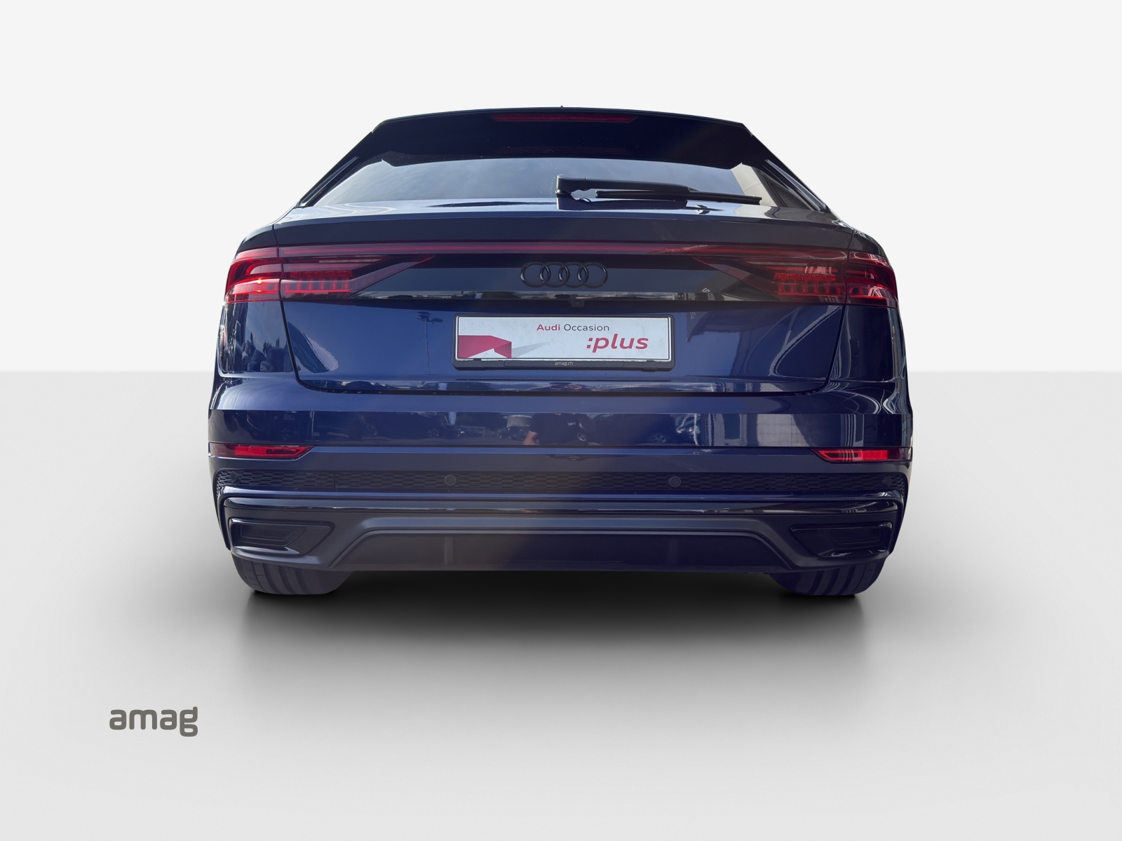 AUDI Q8 50 TDI Black Edition quattro tiptronic-showroom-element-3