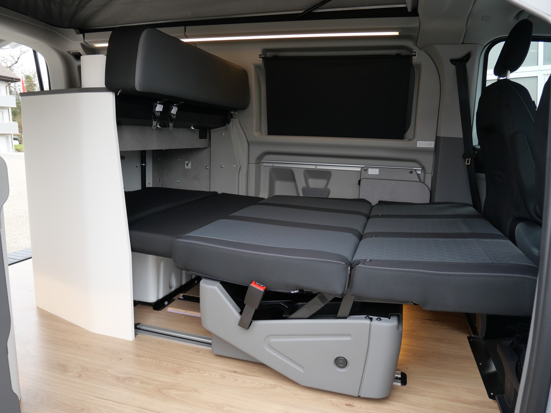 FORD Nugget Westfalia L1 170PS Automat-image-16