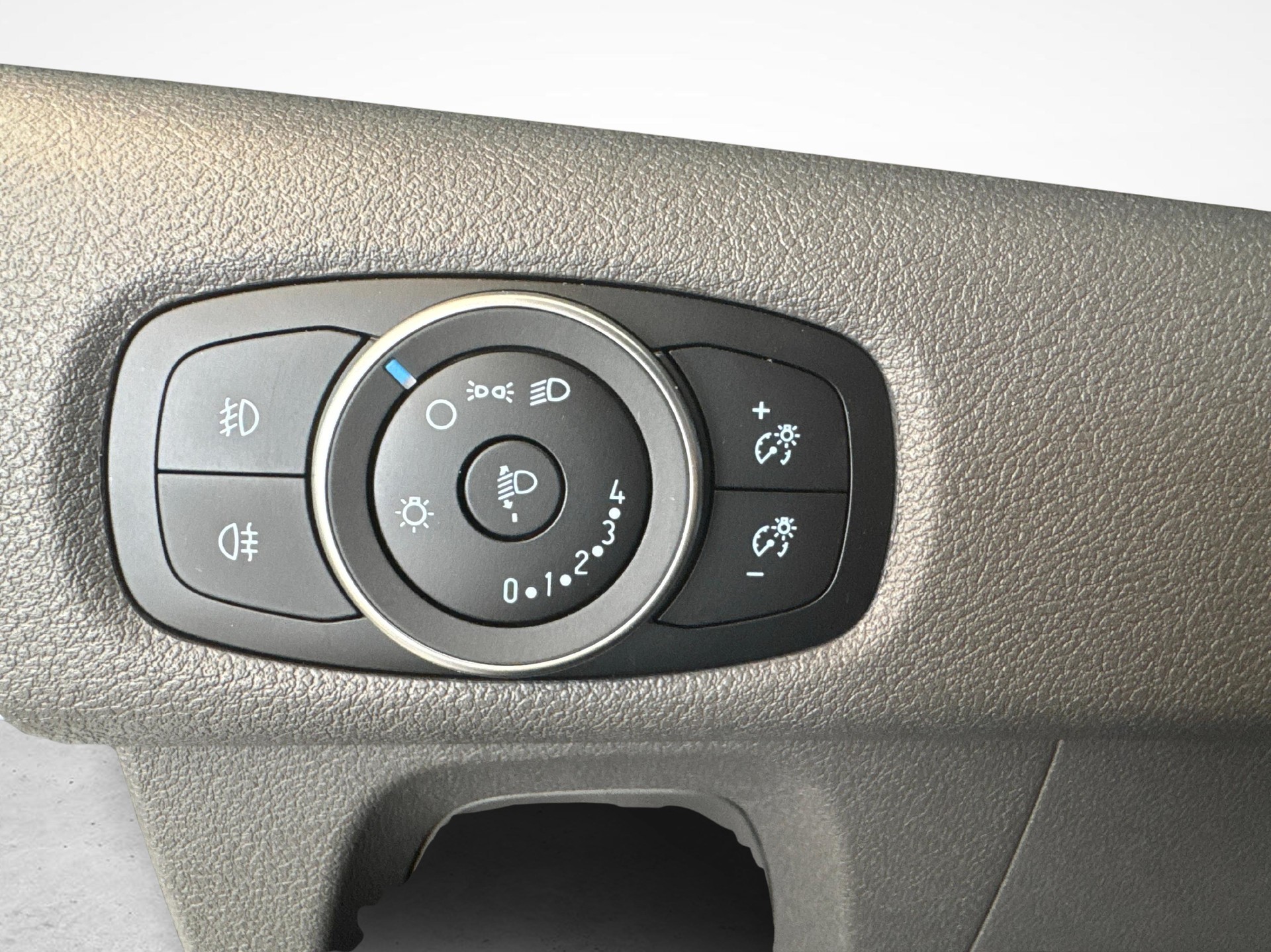 FORD Transit C Van 280 L1 2.0 TDCi 105 Trend / ab 3,99% Leasing bei Abschluss einer Protect Autoversicherung-image-16
