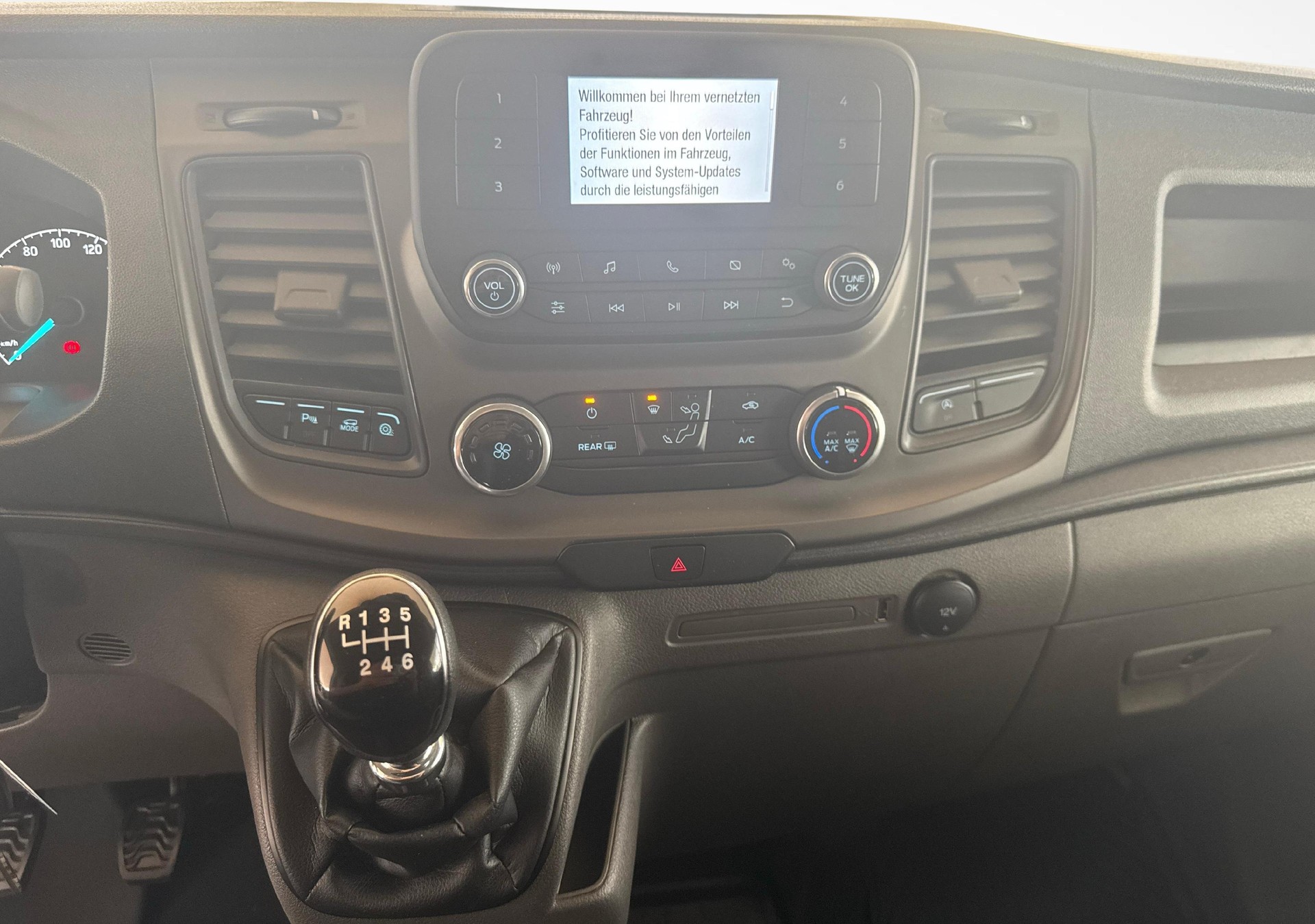 FORD Transit C Van 280 L1 2.0 TDCi 105 Trend-image-13