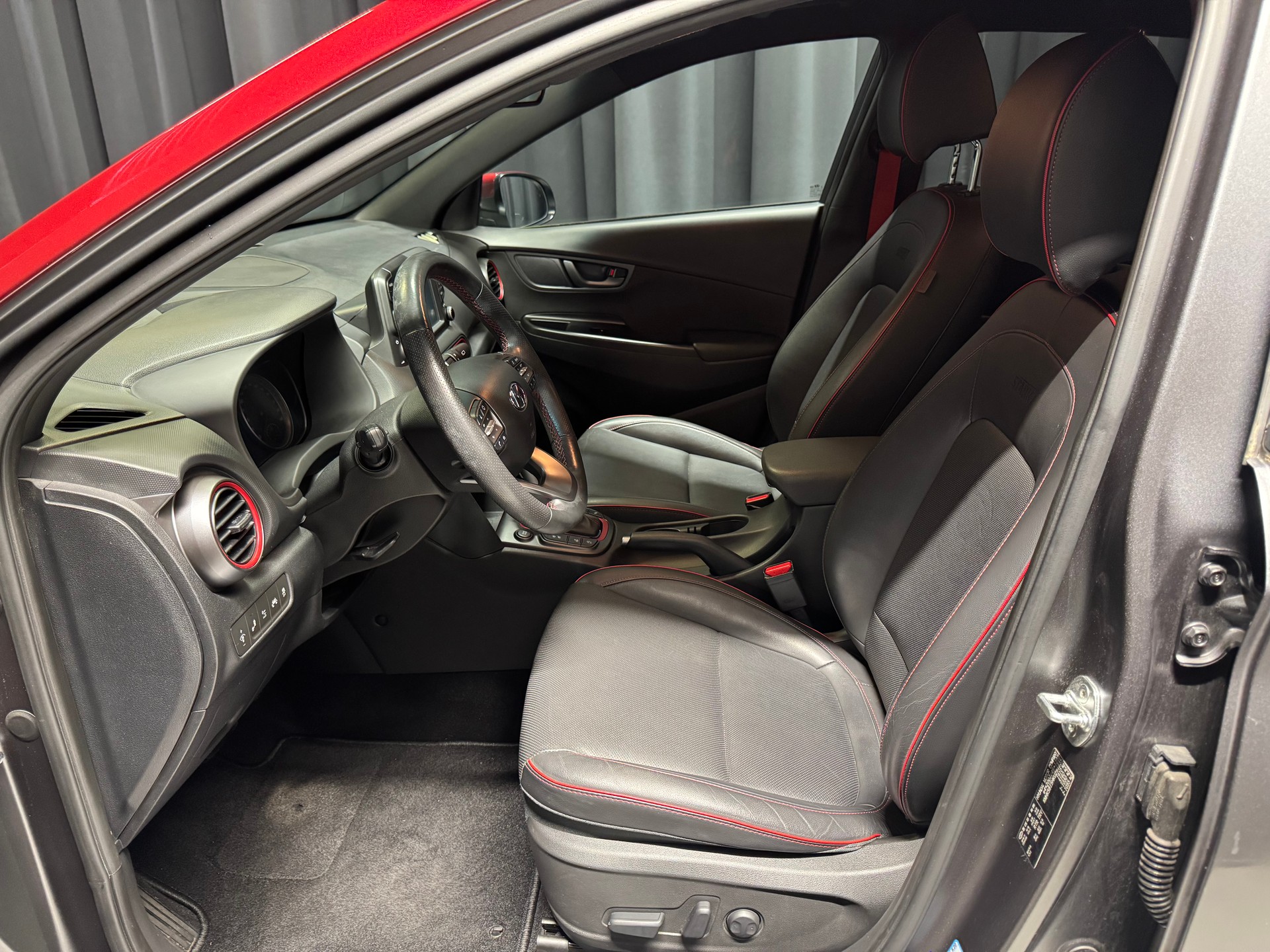 HYUNDAI Kona 1.6 T-GDi Iron Man Edition 4WD DCT (6)-image-6
