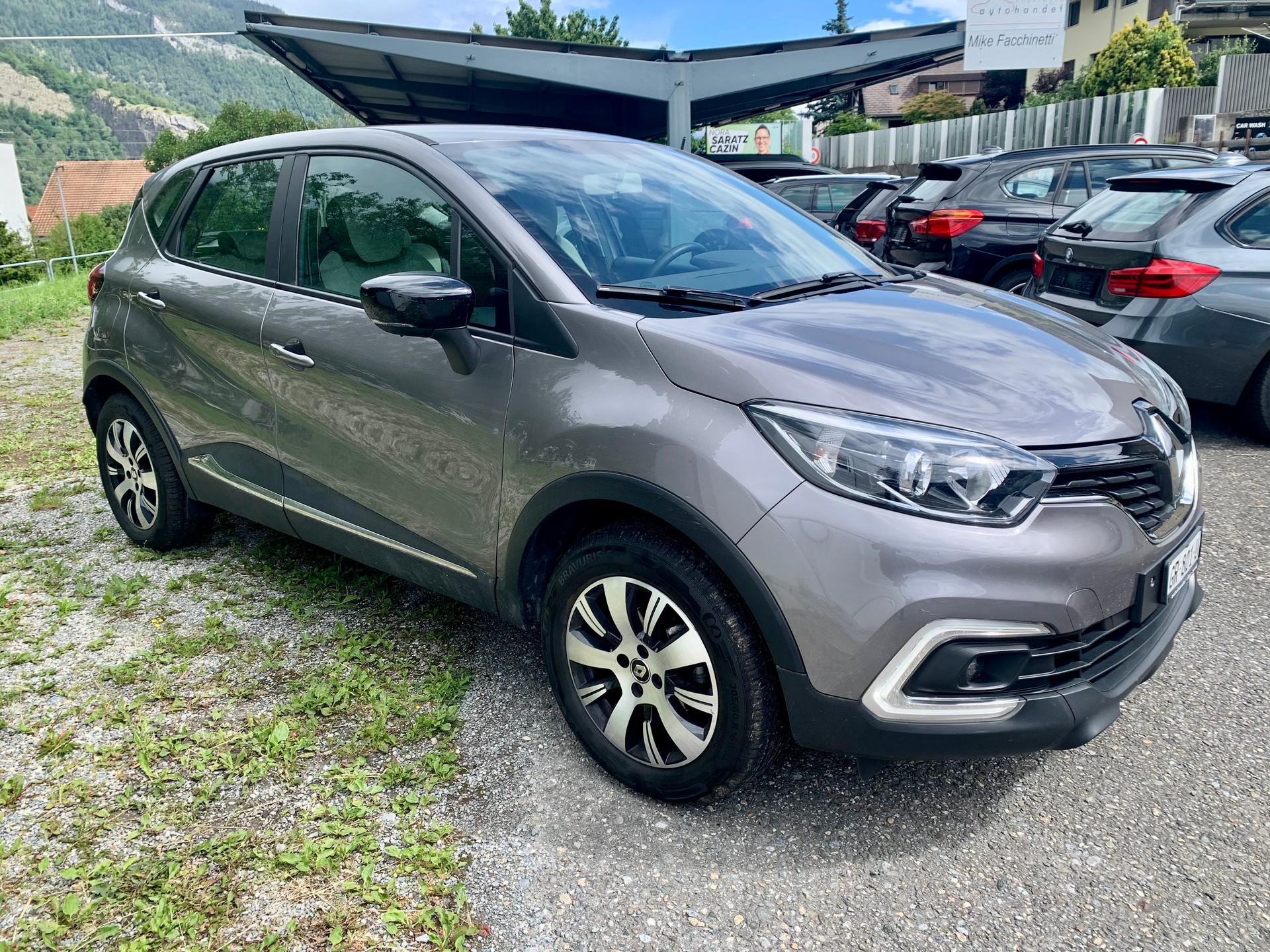 RENAULT Captur 0.9 Zen-image-1
