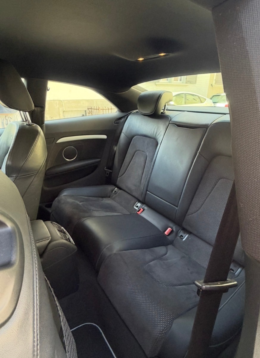 AUDI 2.0 TDI 190 quattro S-Tronic-image-4