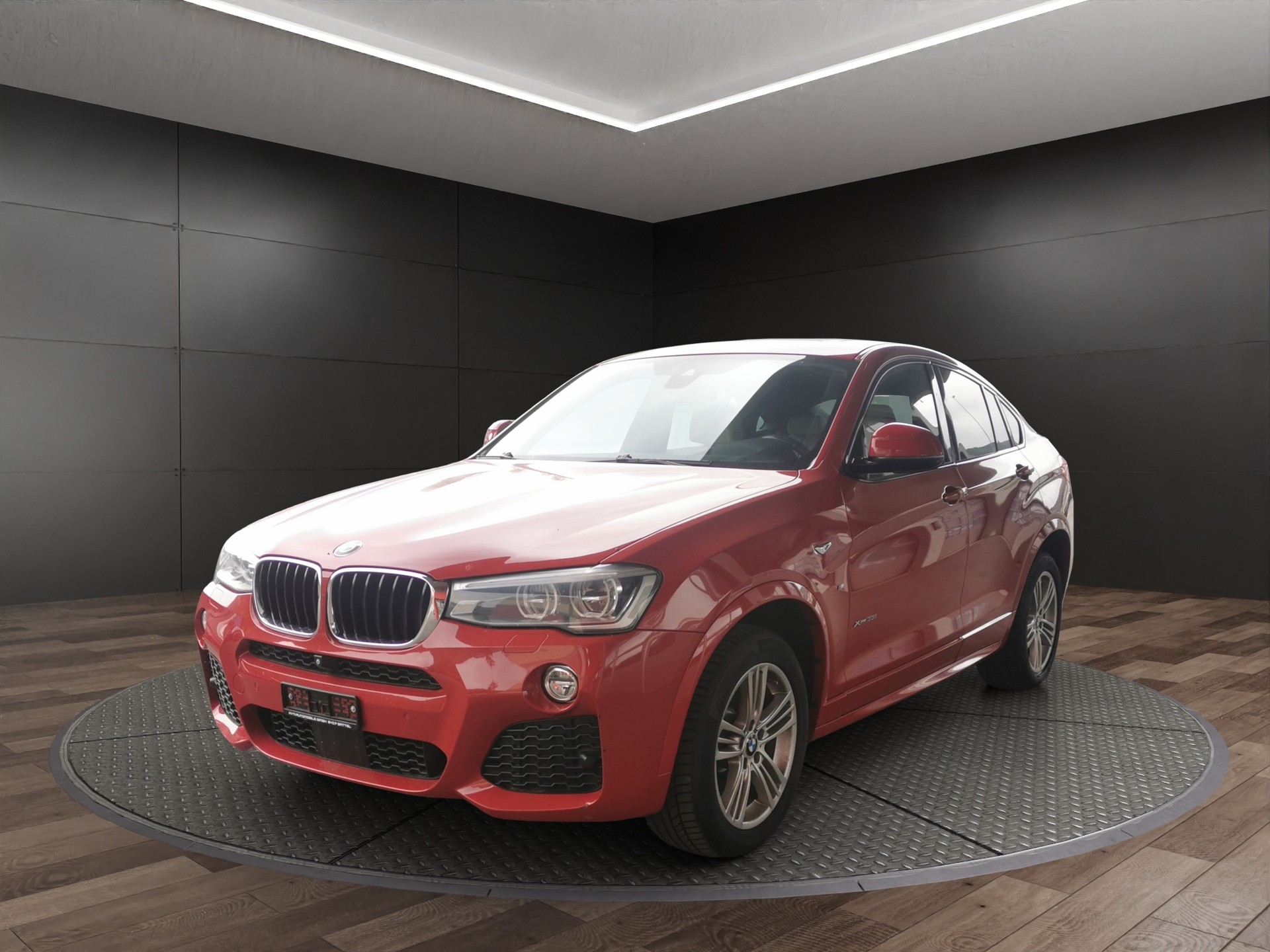 BMW X4 xDrive 35i Steptronic-showroom-element-1