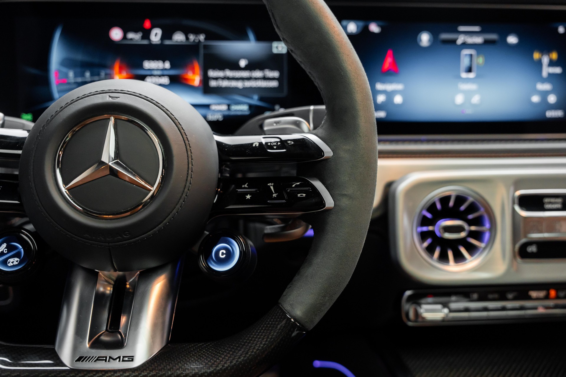 MERCEDES-BENZ G 63 AMG 9G-Tronic Manufaktur-image-18