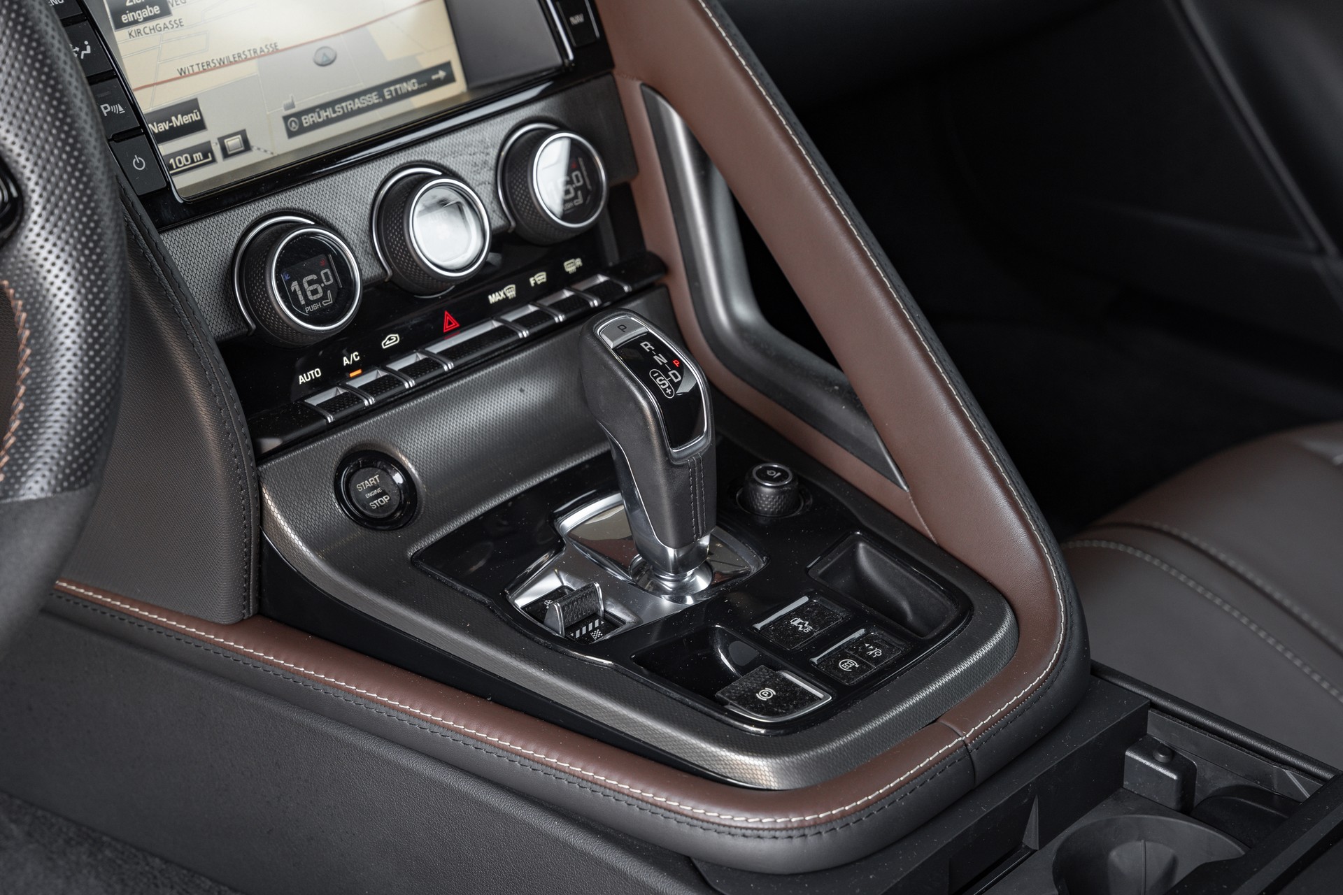JAGUAR F-Type Coupé 3.0 V6 S/C-image-17