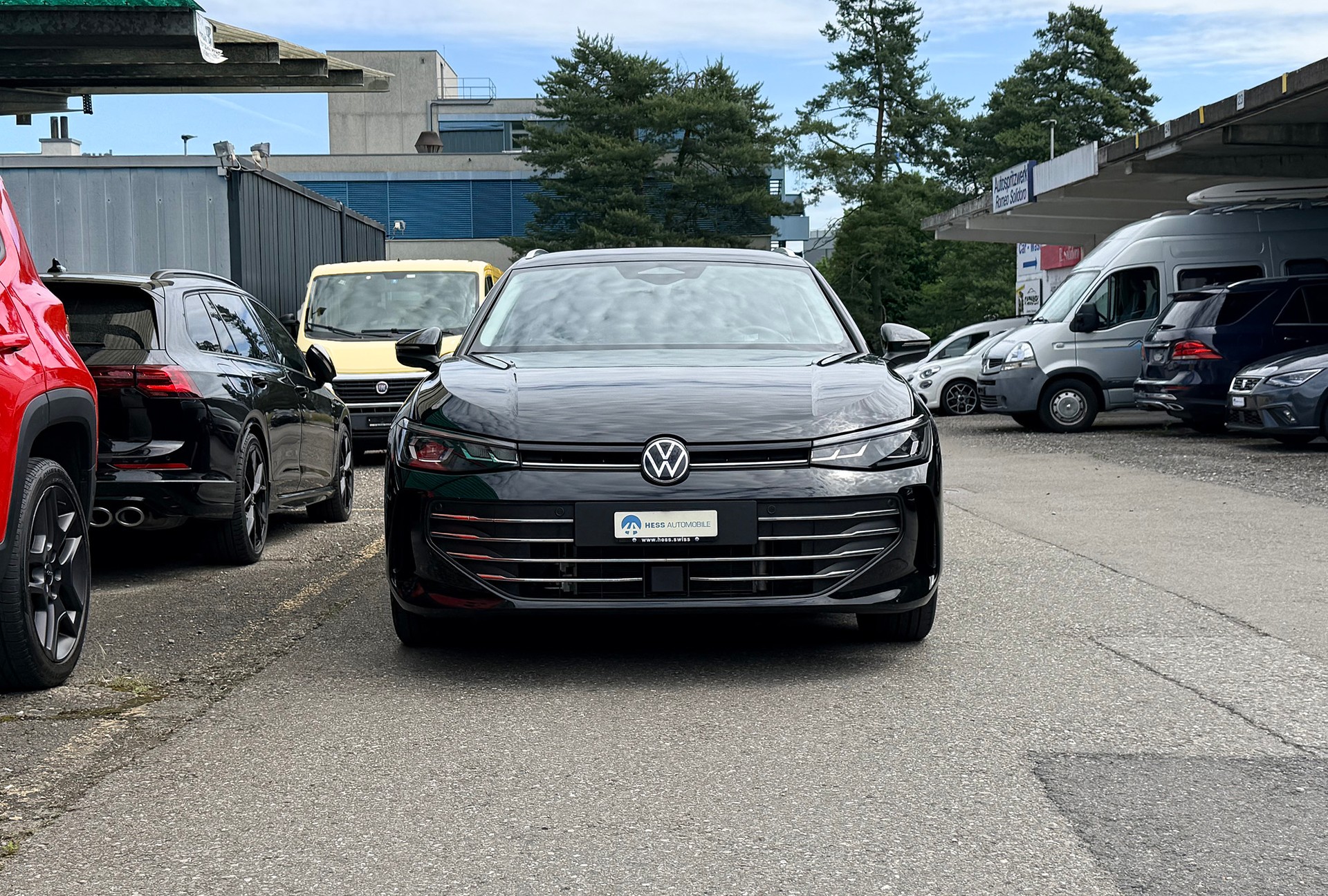 VW Passat Variant 1.5 eTSI evo2 Business DSG-Automat-showroom-element-1