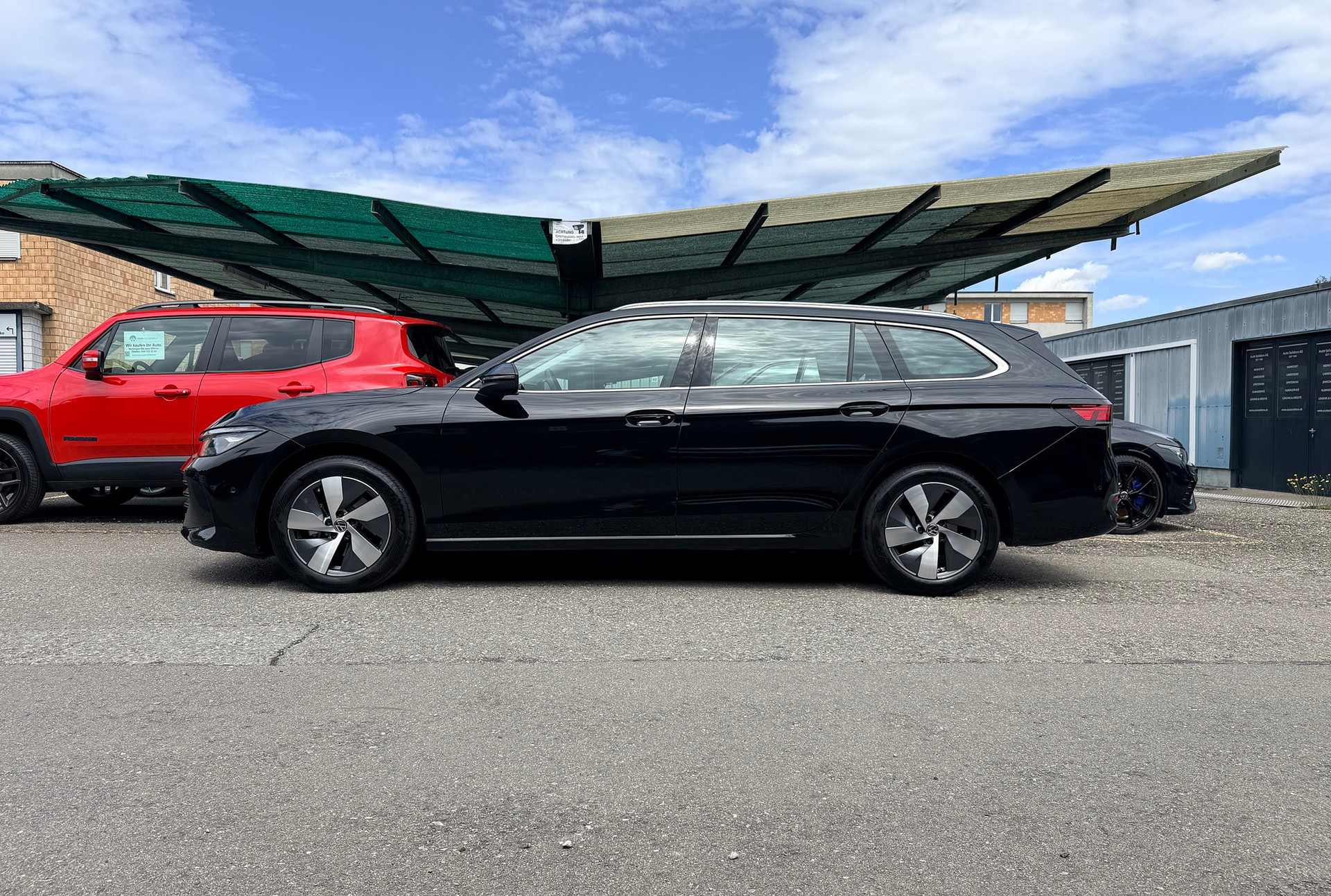 VW Passat Variant 1.5 eTSI evo2 Business DSG-Automat-image-12