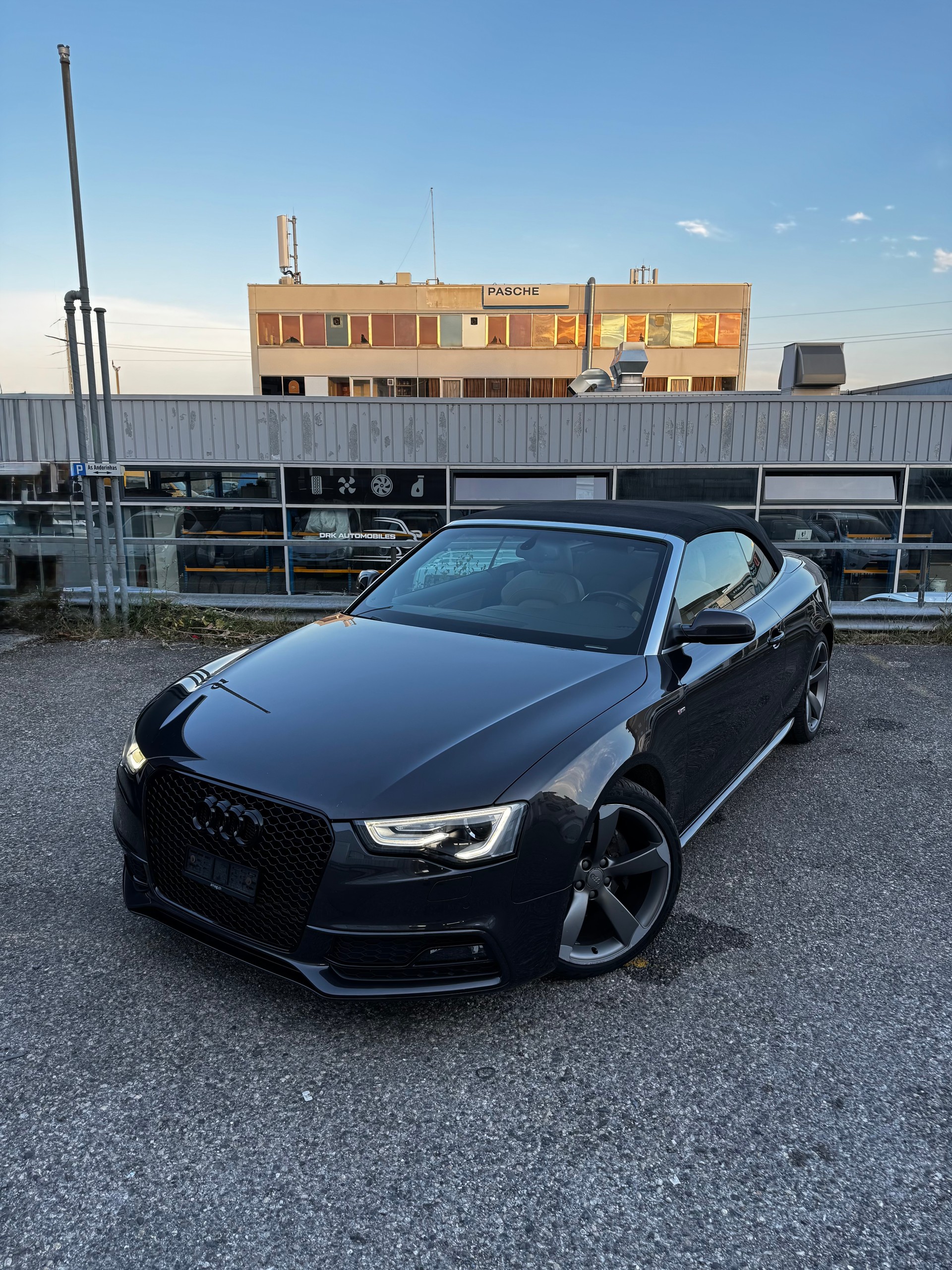 AUDI A5 Cabriolet 2.0 TFSI quattro S-tronic-image-13