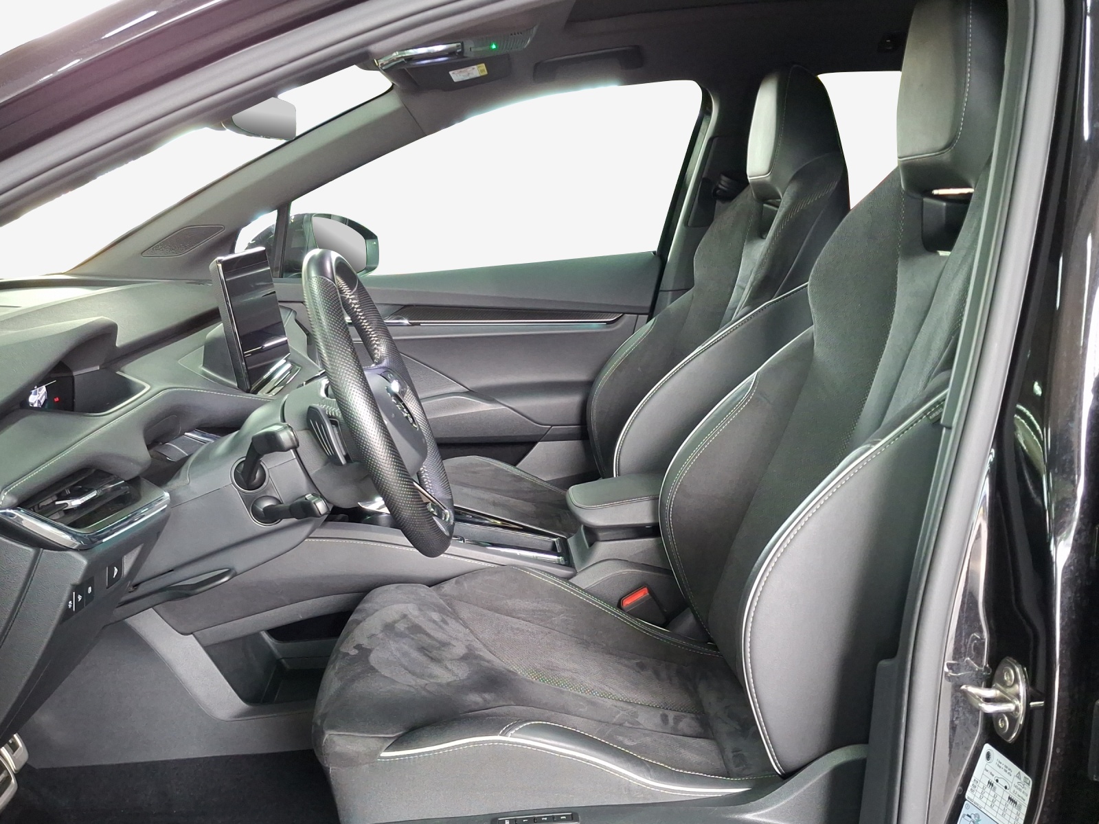 SKODA Enyaq iV 80x SportLine-image-7
