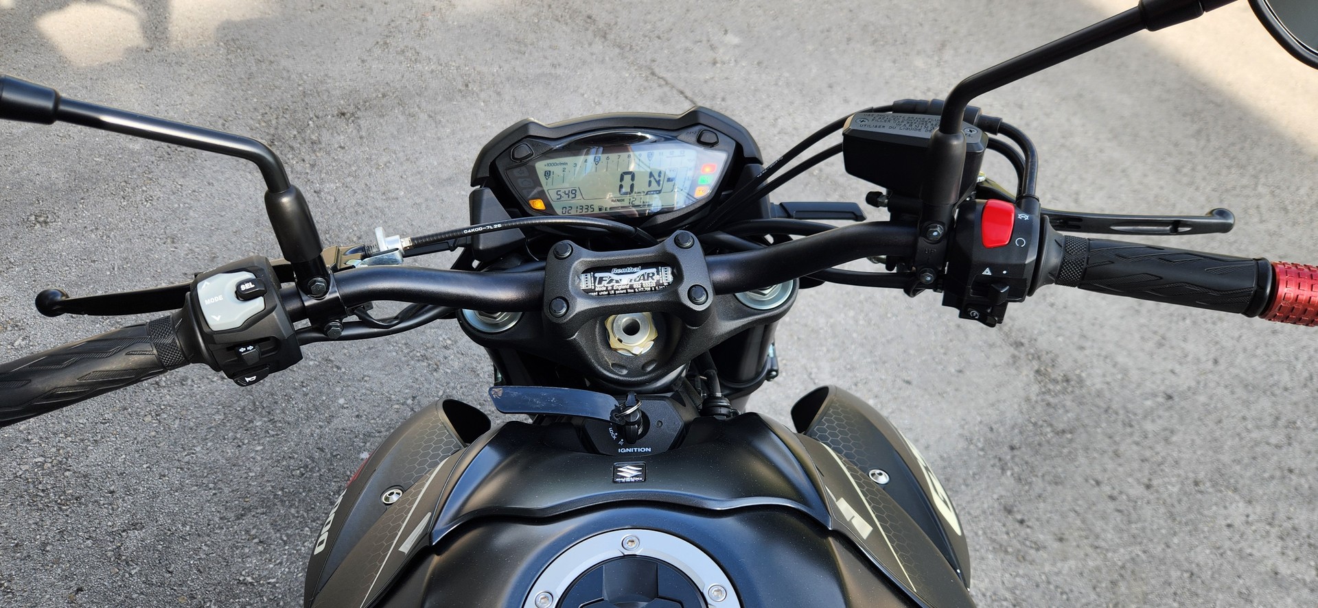 SUZUKI GSX-S 1000-image-2
