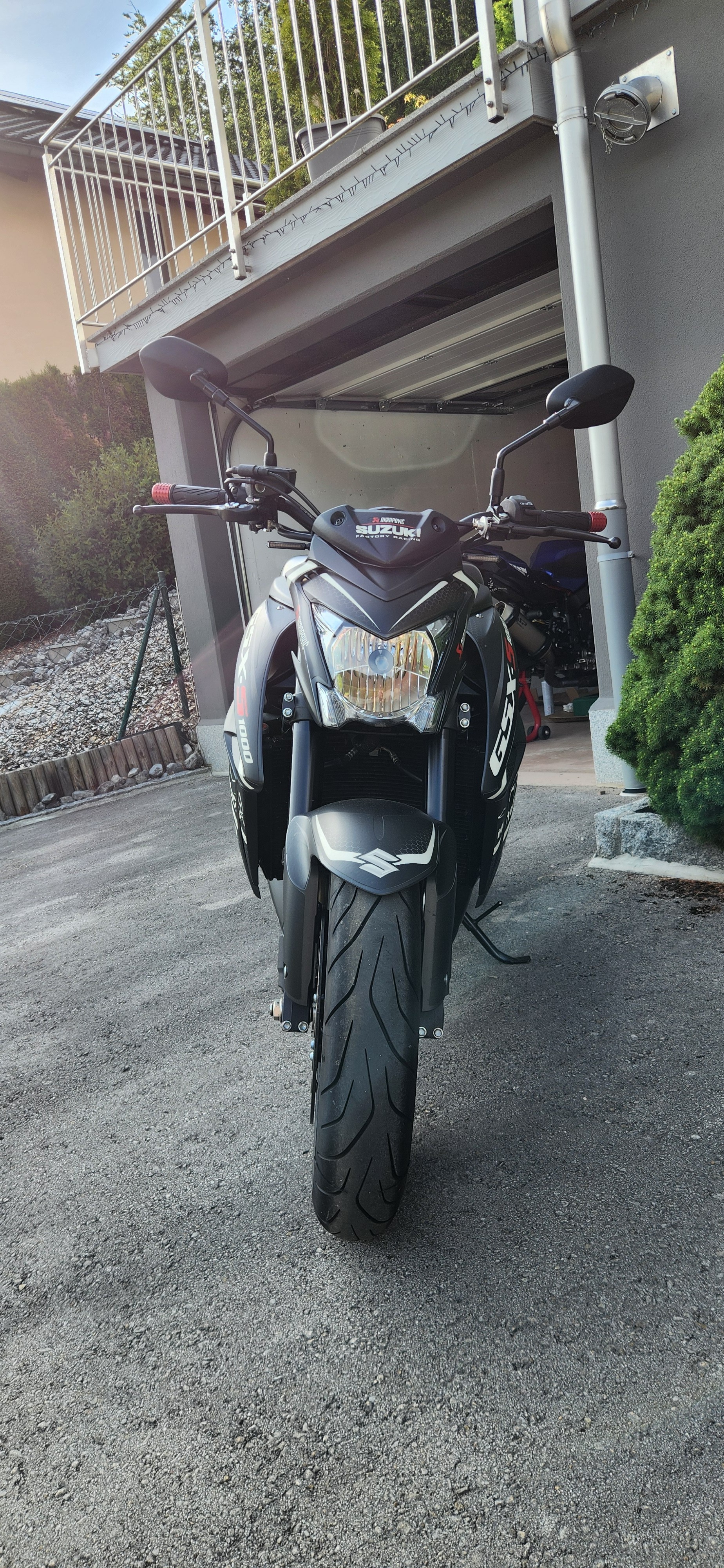 SUZUKI GSX-S 1000-image-4