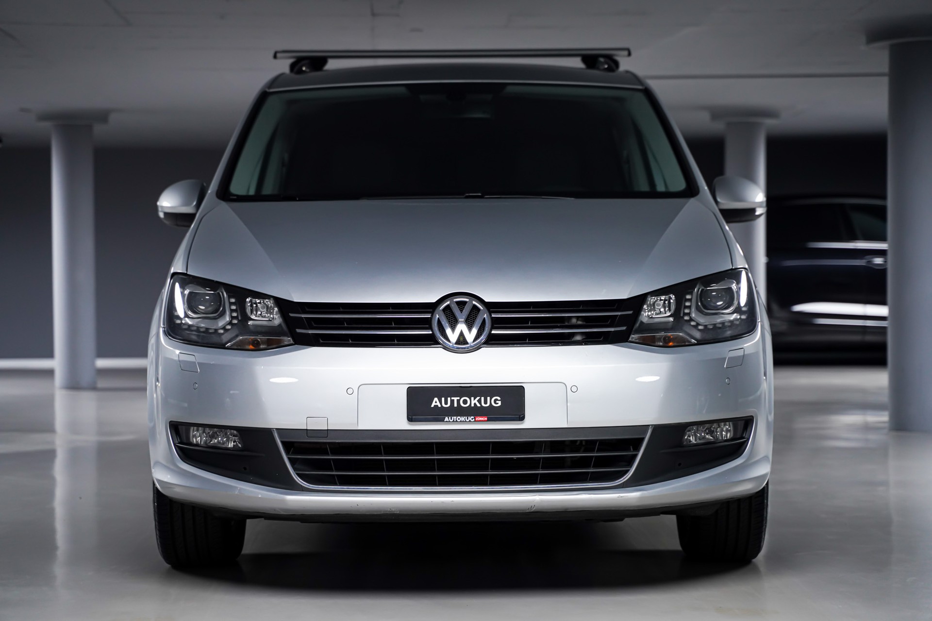 VW Sharan 2.0 TDI BMT Comfortline 4Motion 7-Plätzer-showroom-element-1