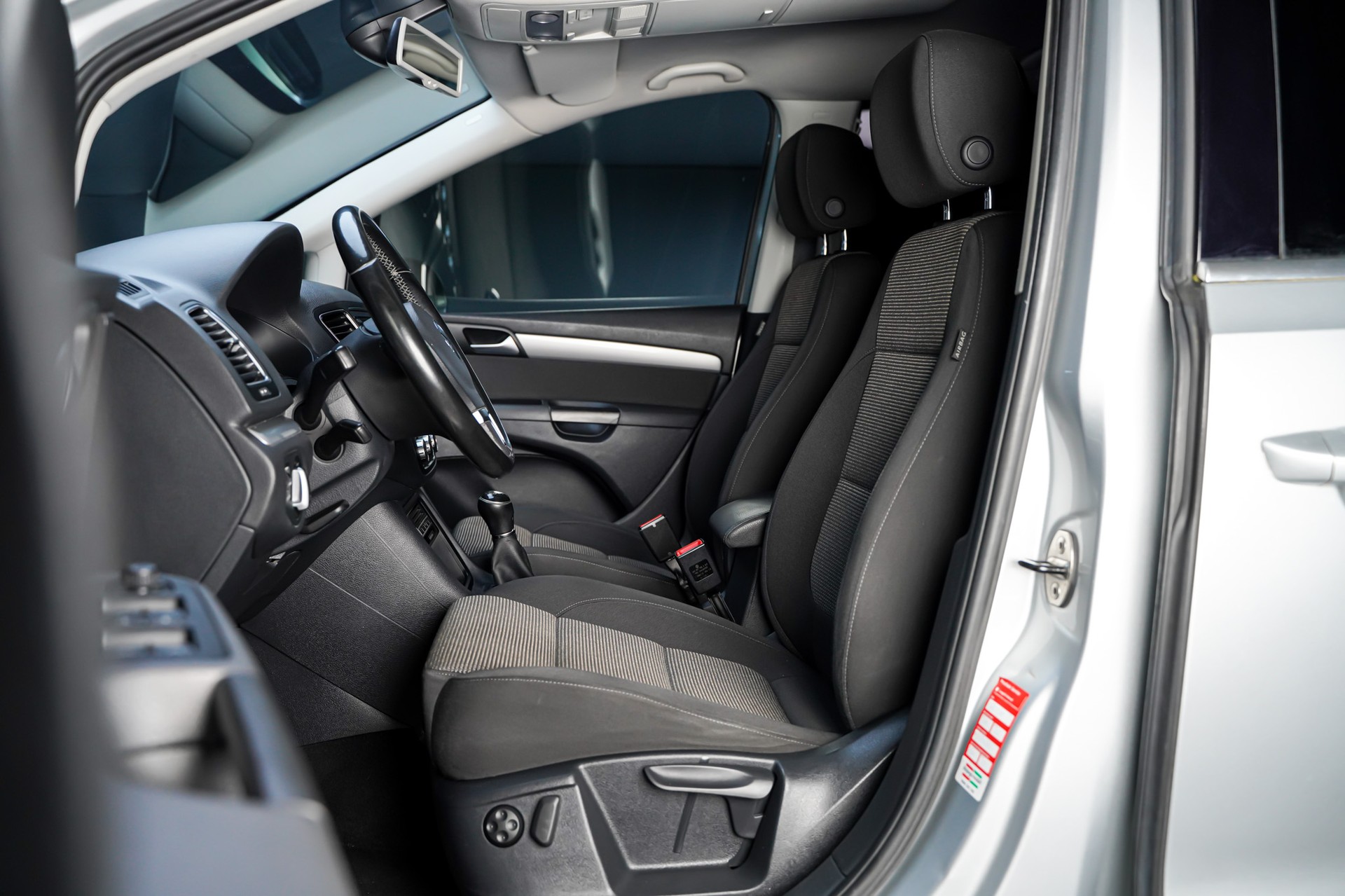 VW Sharan 2.0 TDI BMT Comfortline 4Motion 7-Plätzer-image-10