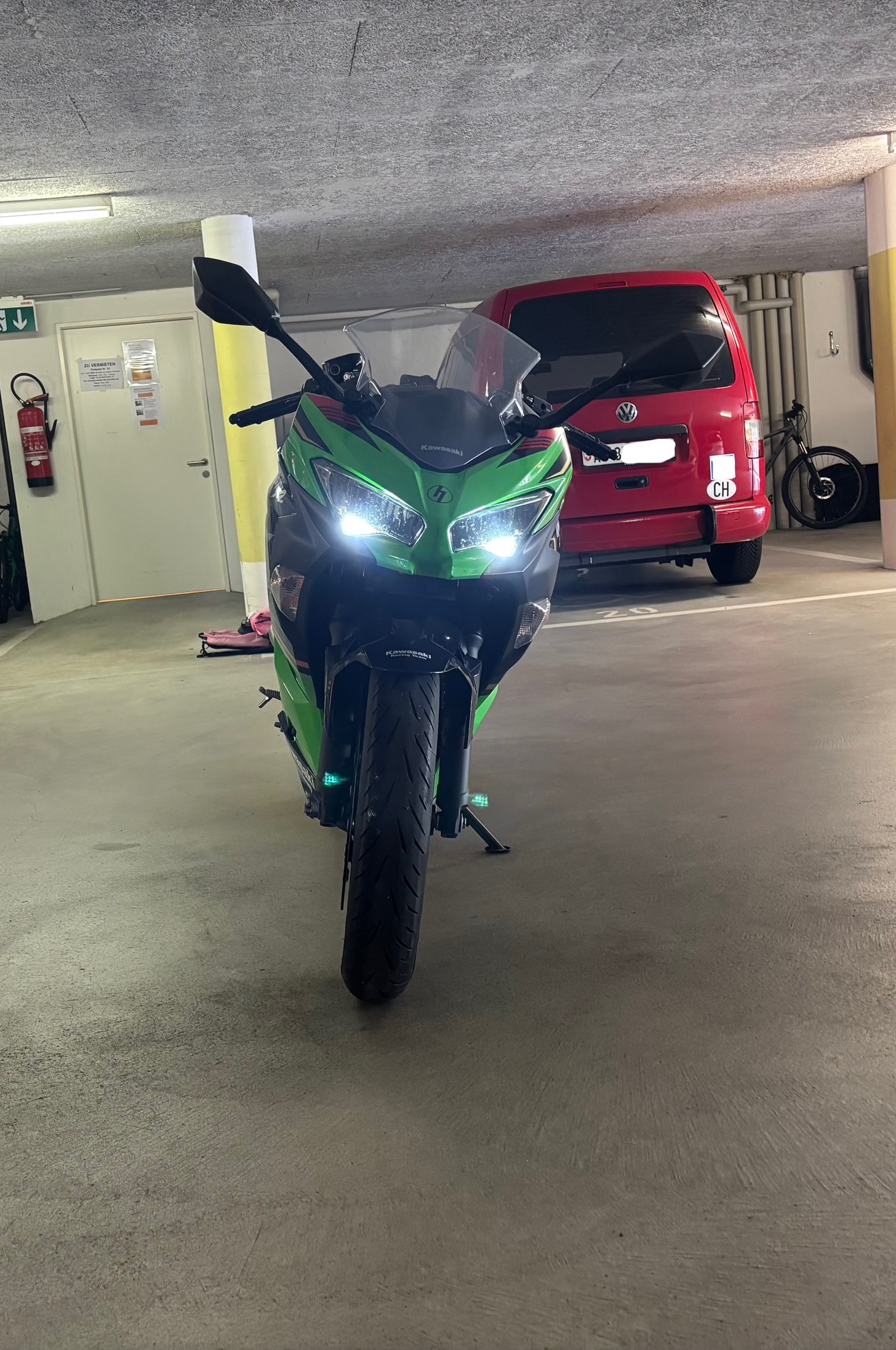 KAWASAKI Ninja 400 ABS-image-2