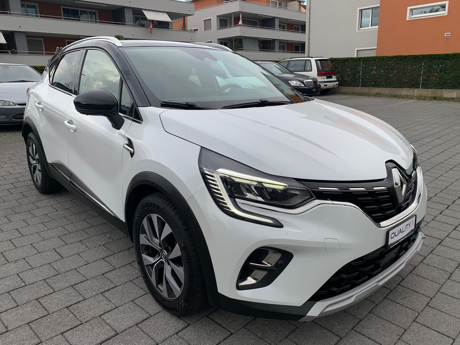 RENAULT Captur 1.3 TCe Edition1 EDC-image-1