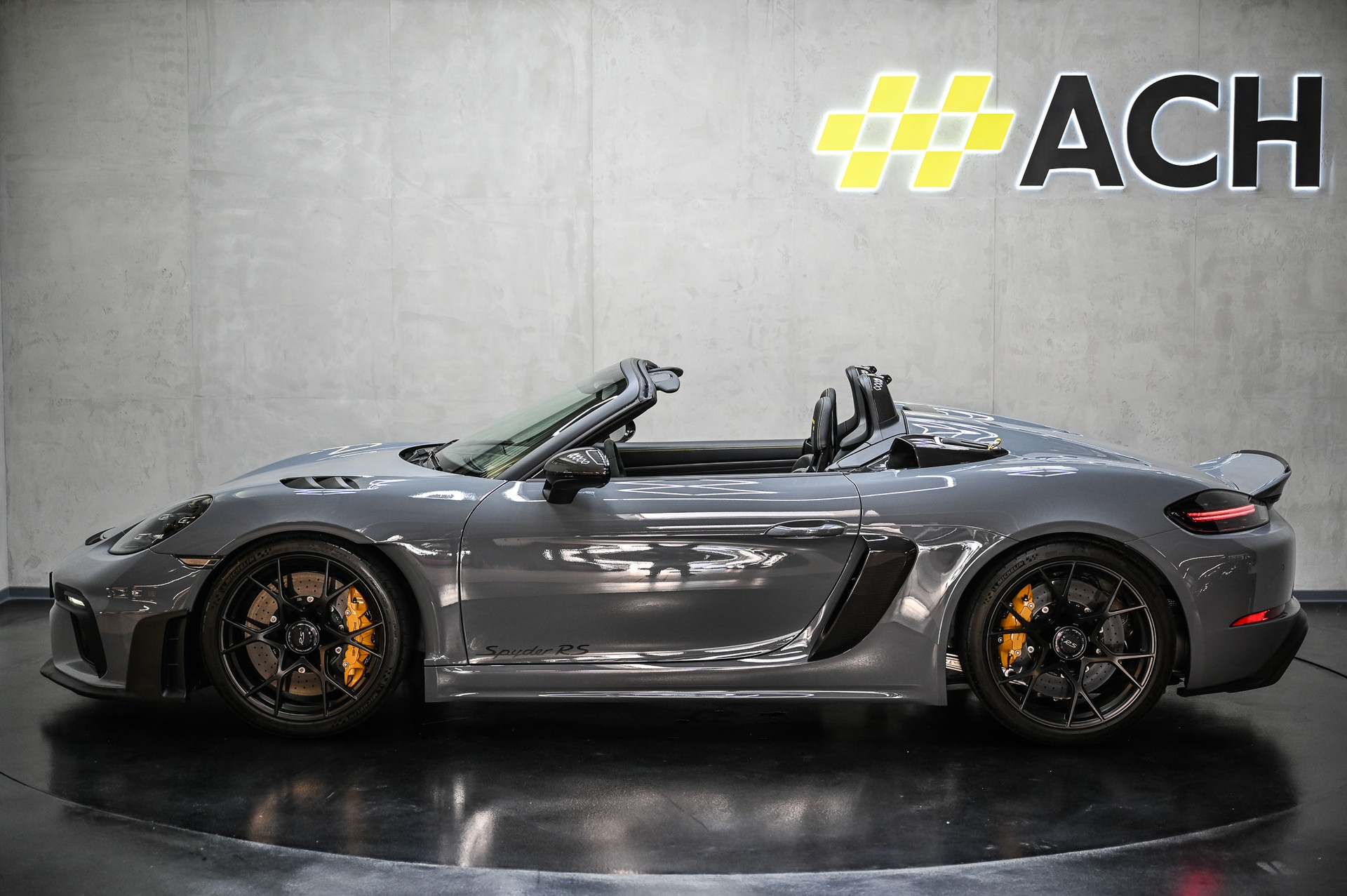 PORSCHE 718 Spyder RS PDK Weissach-Paket-image-7