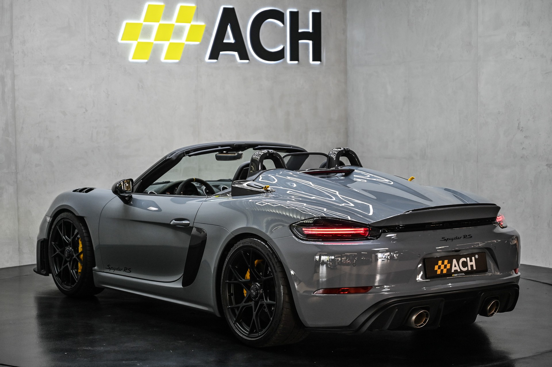 PORSCHE 718 Spyder RS PDK Weissach-Paket-image-9