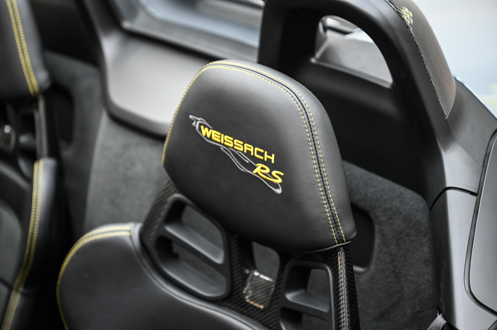 PORSCHE 718 Spyder RS PDK Weissach-Paket-image-29