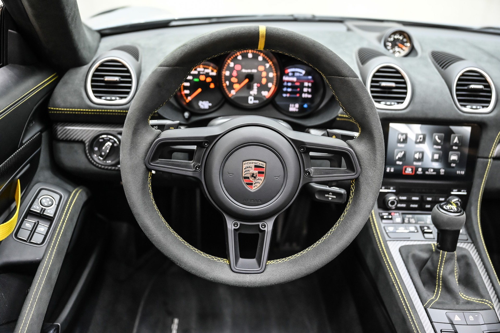 PORSCHE 718 Spyder RS PDK Weissach-Paket-image-26