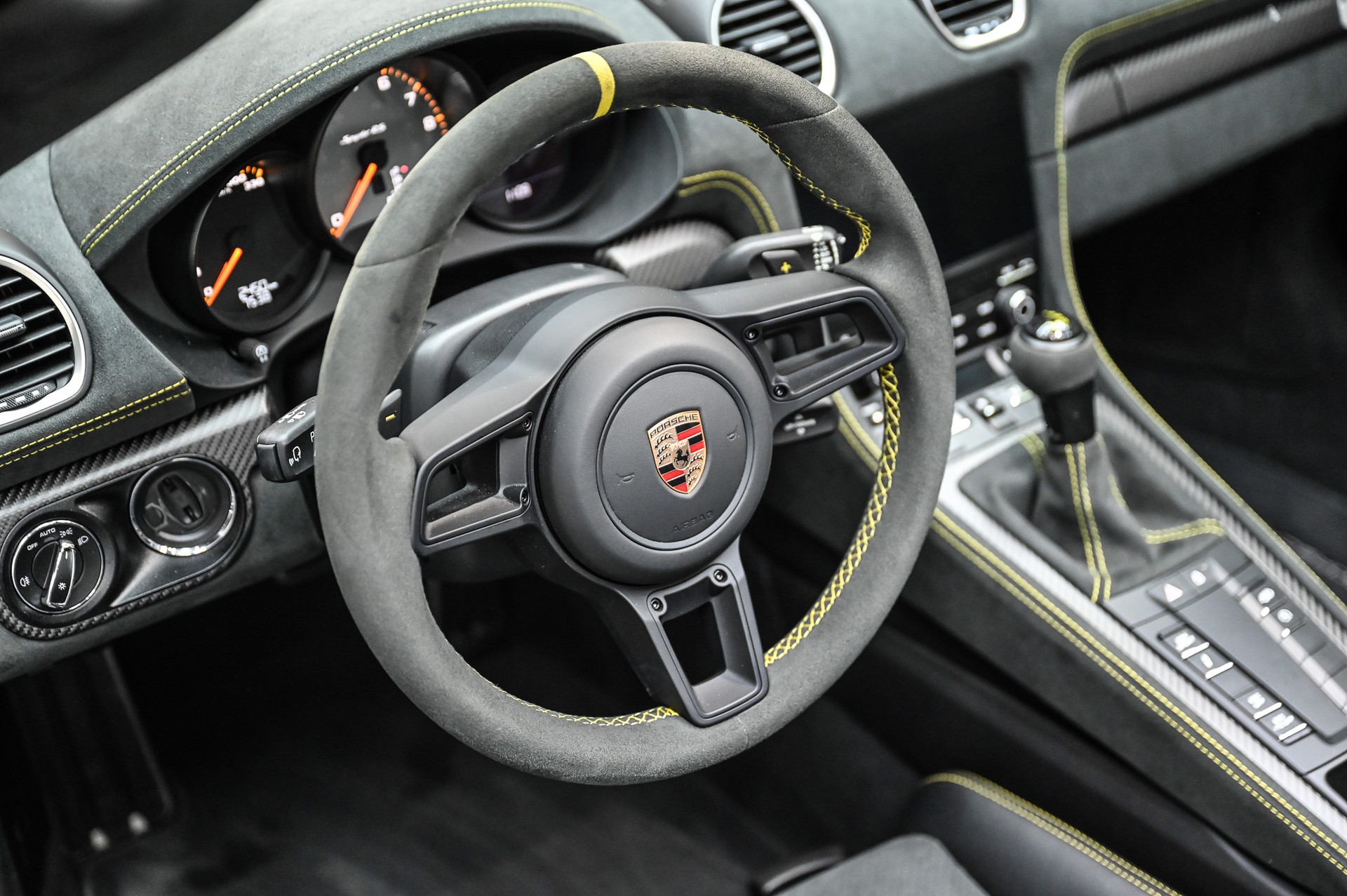 PORSCHE 718 Spyder RS PDK Weissach-Paket-image-22