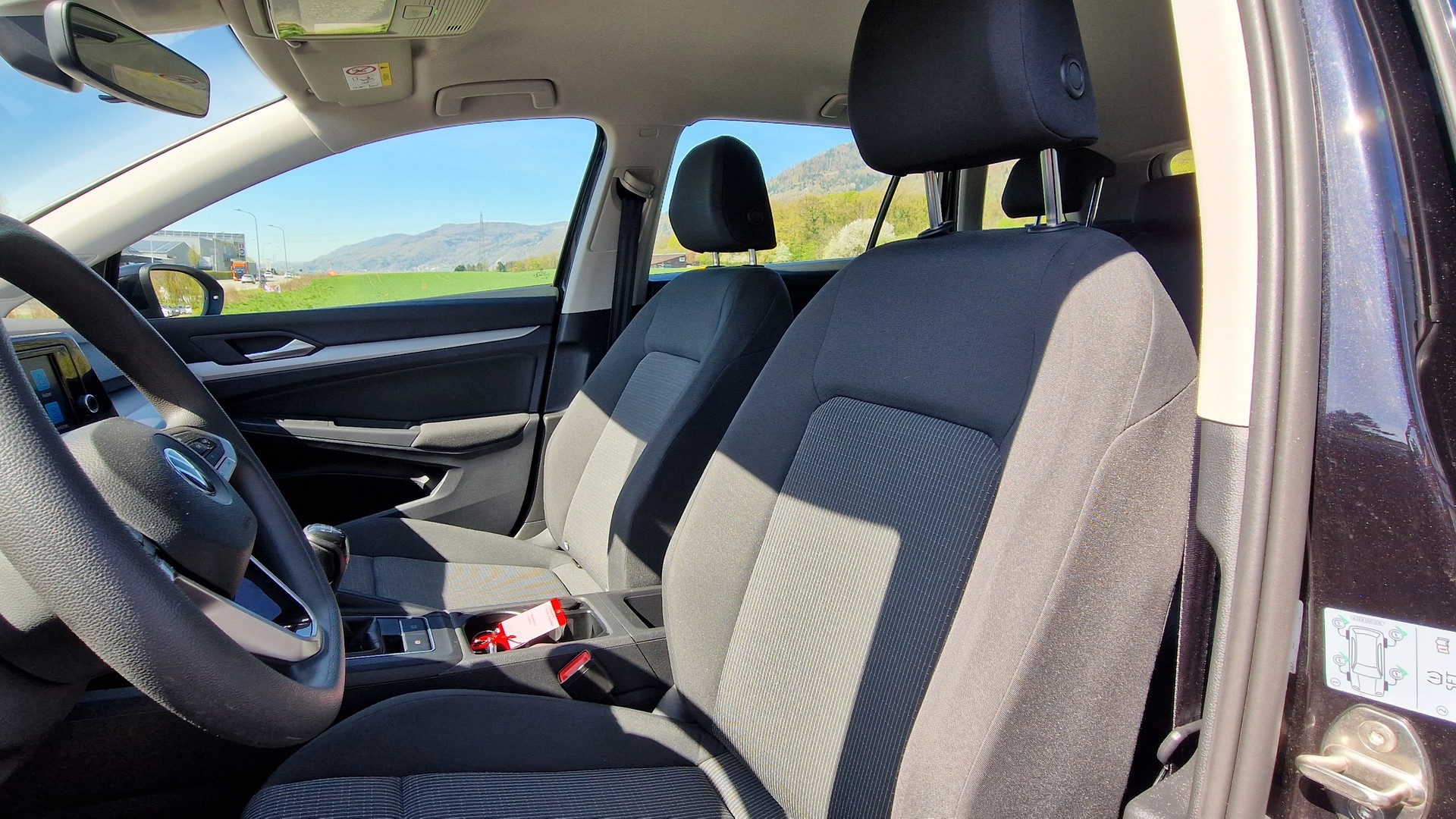 VW Golf Variant 1.0 TSI Value-image-6
