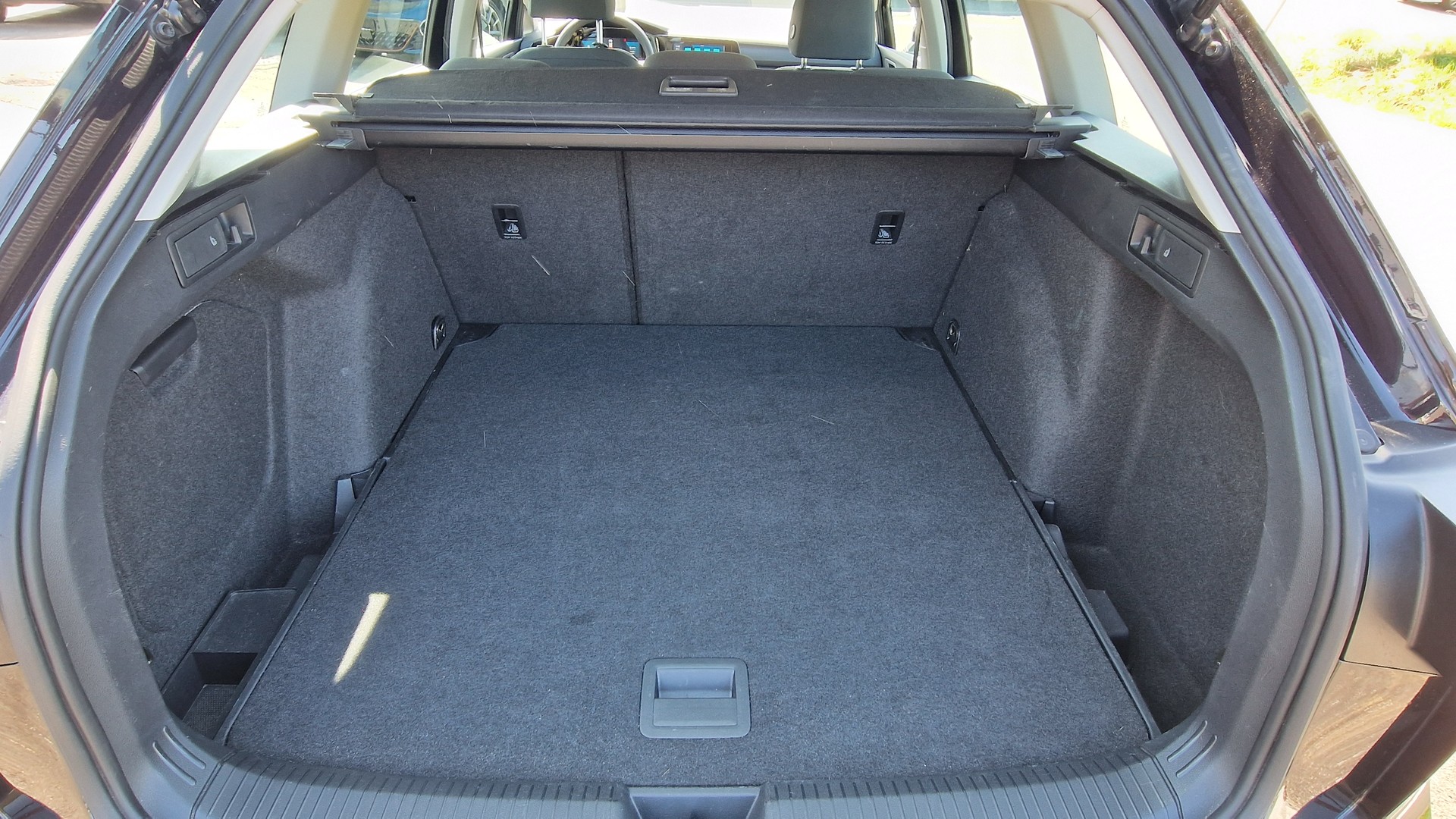 VW Golf Variant 1.0 TSI Value-image-14