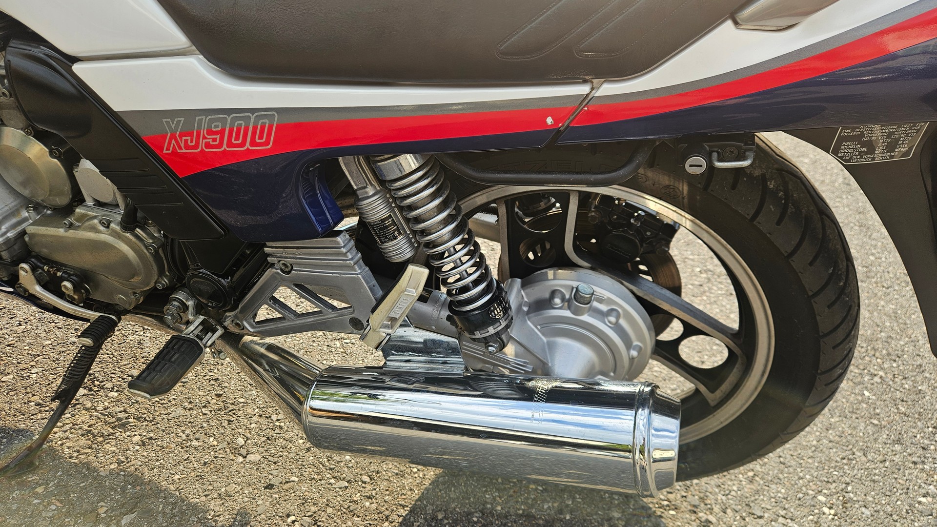 YAMAHA XJ 900-image-7