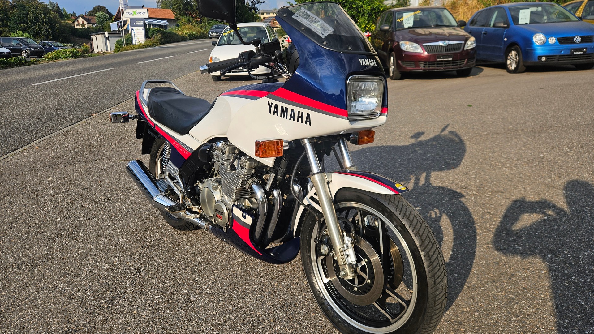 YAMAHA XJ 900-image-0
