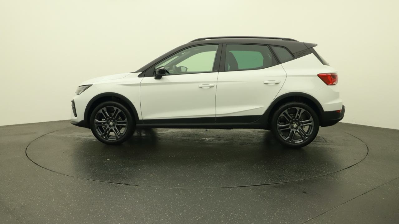 SEAT Arona 1.5 Eco TSI FR DSG-showroom-element-1