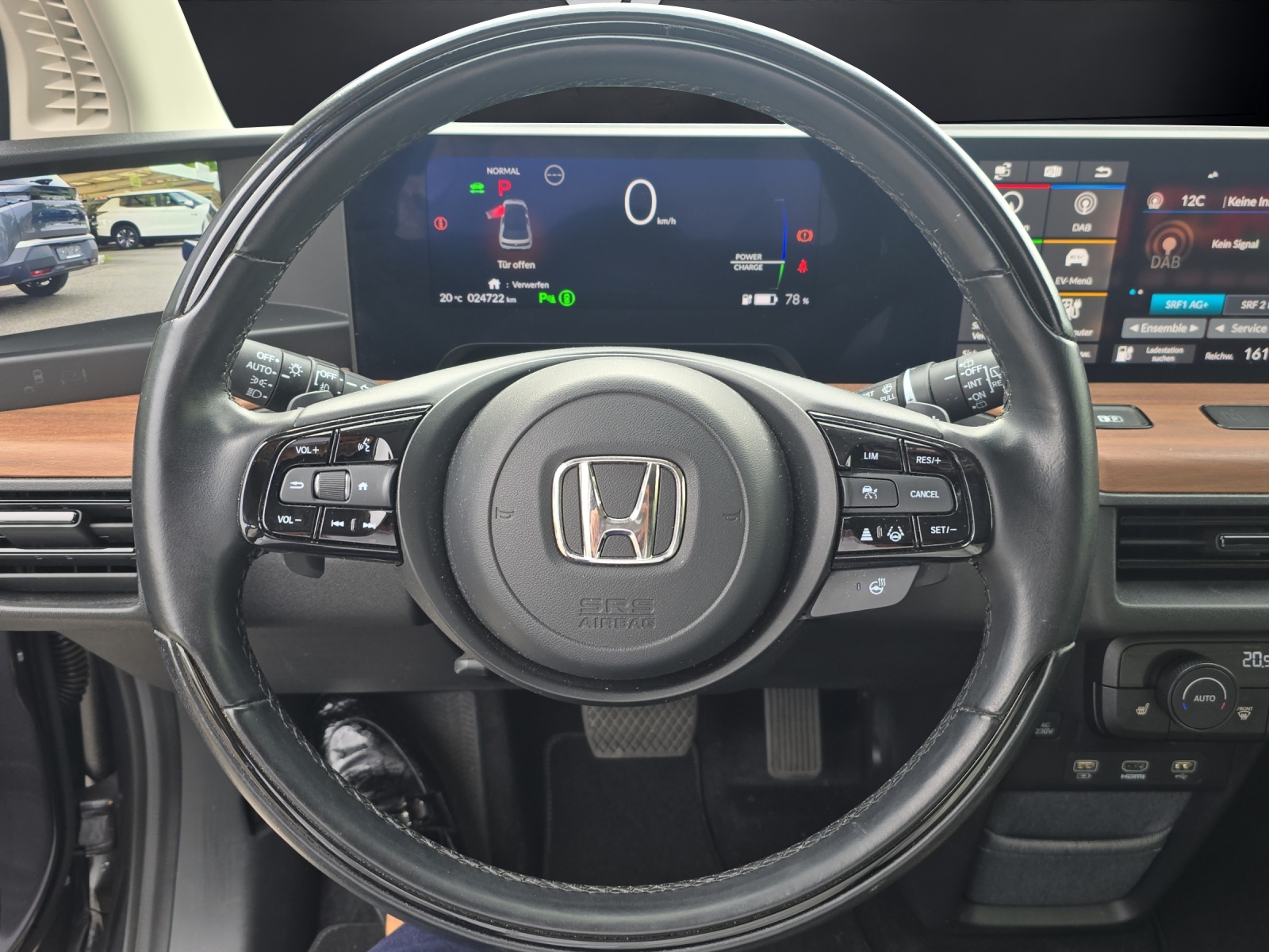 HONDA e Advance-image-10