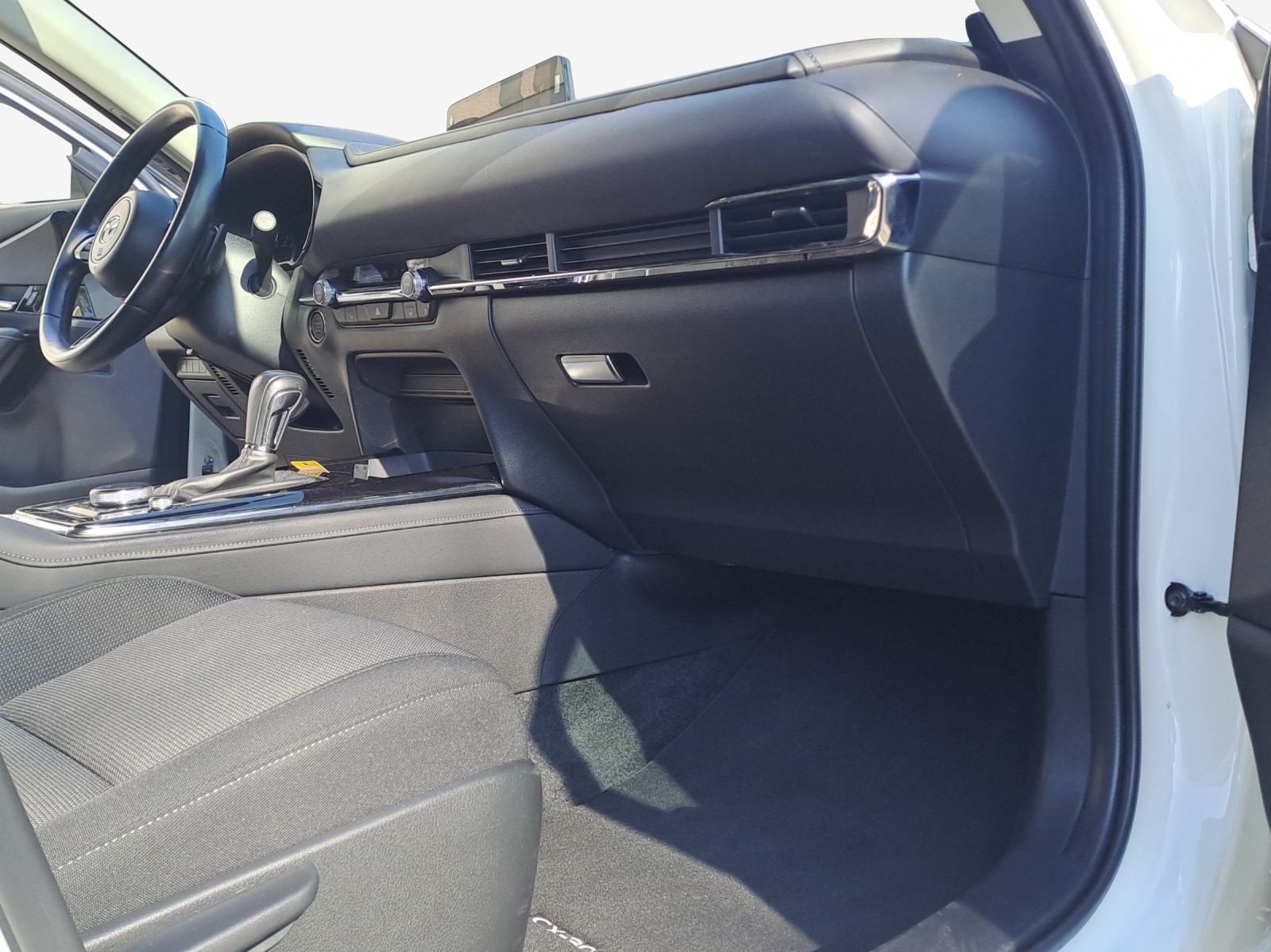 MAZDA CX-30 SKYACTIV-X 186 M Hybrid Exclusive Line FWD AT-image-15