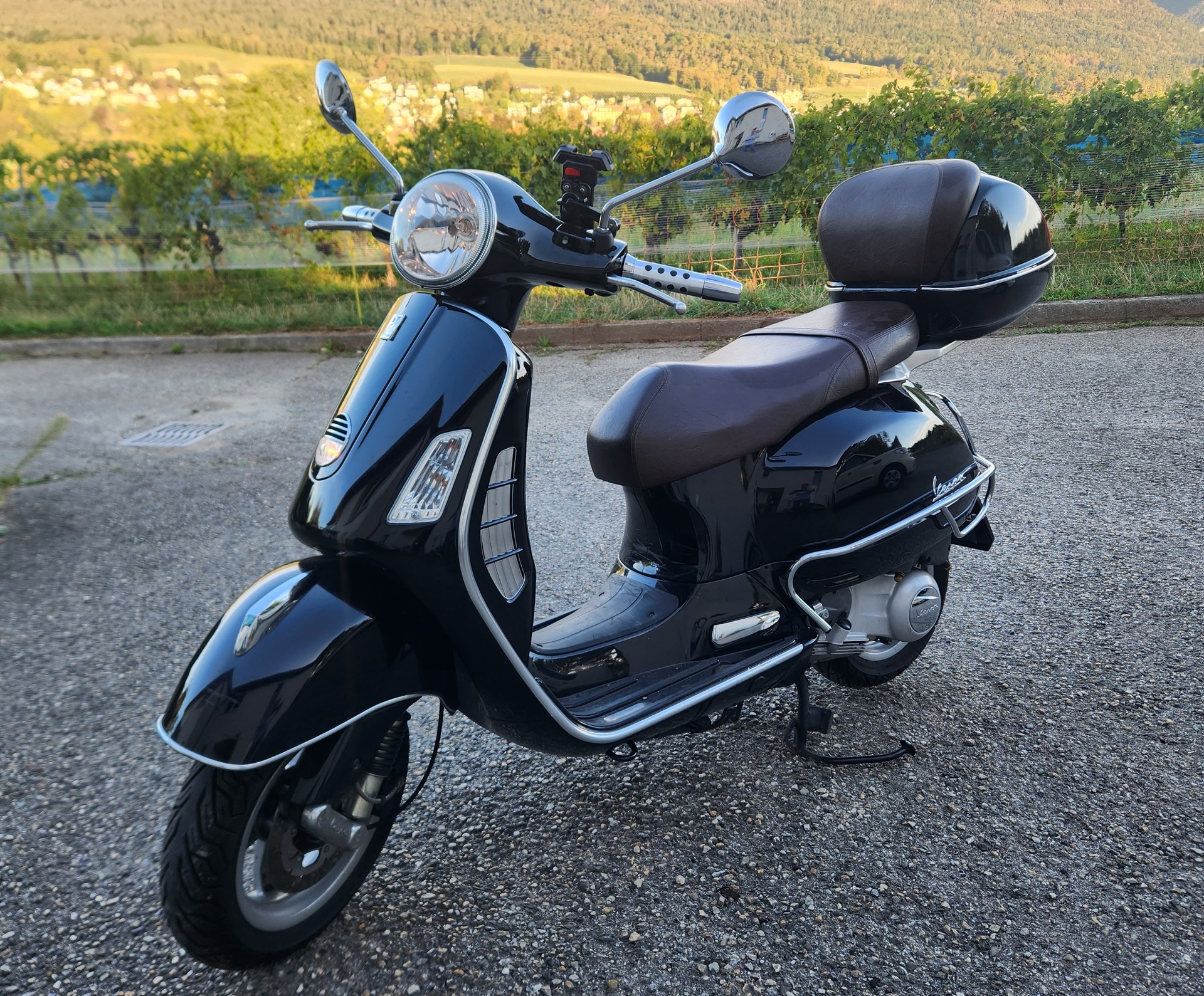 PIAGGIO Vespa 125 GT-image-10