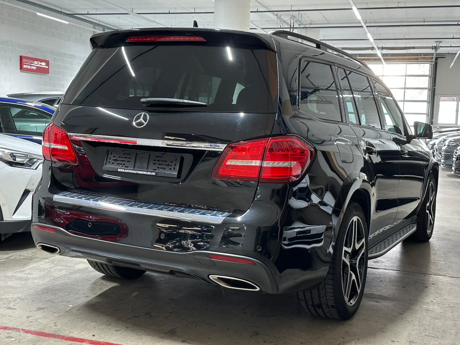 MERCEDES-BENZ GLS 500 4Matic 9G-Tronic-image-3