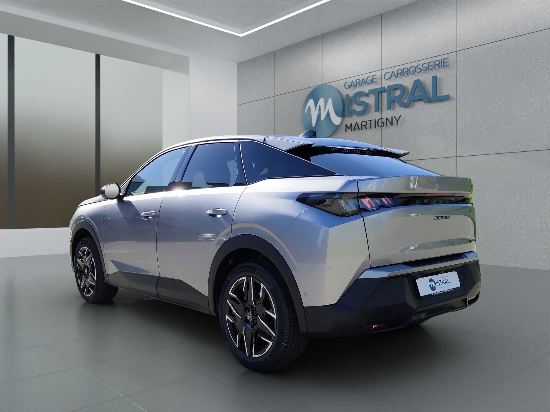 PEUGEOT 3008 1.2 Hybrid Business-showroom-element-2