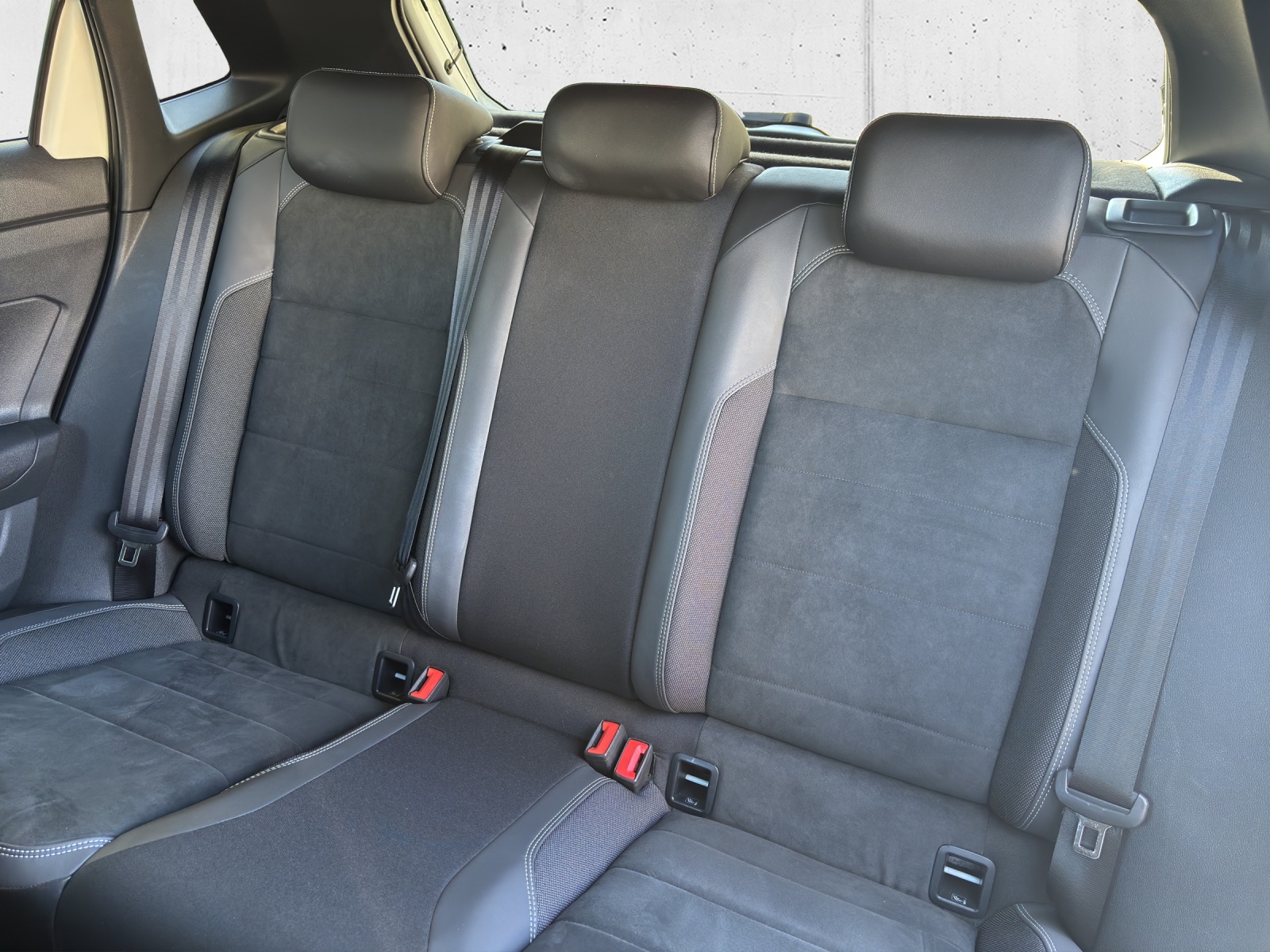 VW Polo 2.0 TSI GTI DSG mit Navi, Rückfahrkamera, Schwarze Aussenspiegel mit schwarzem Dach in Absetzfarbe-image-26