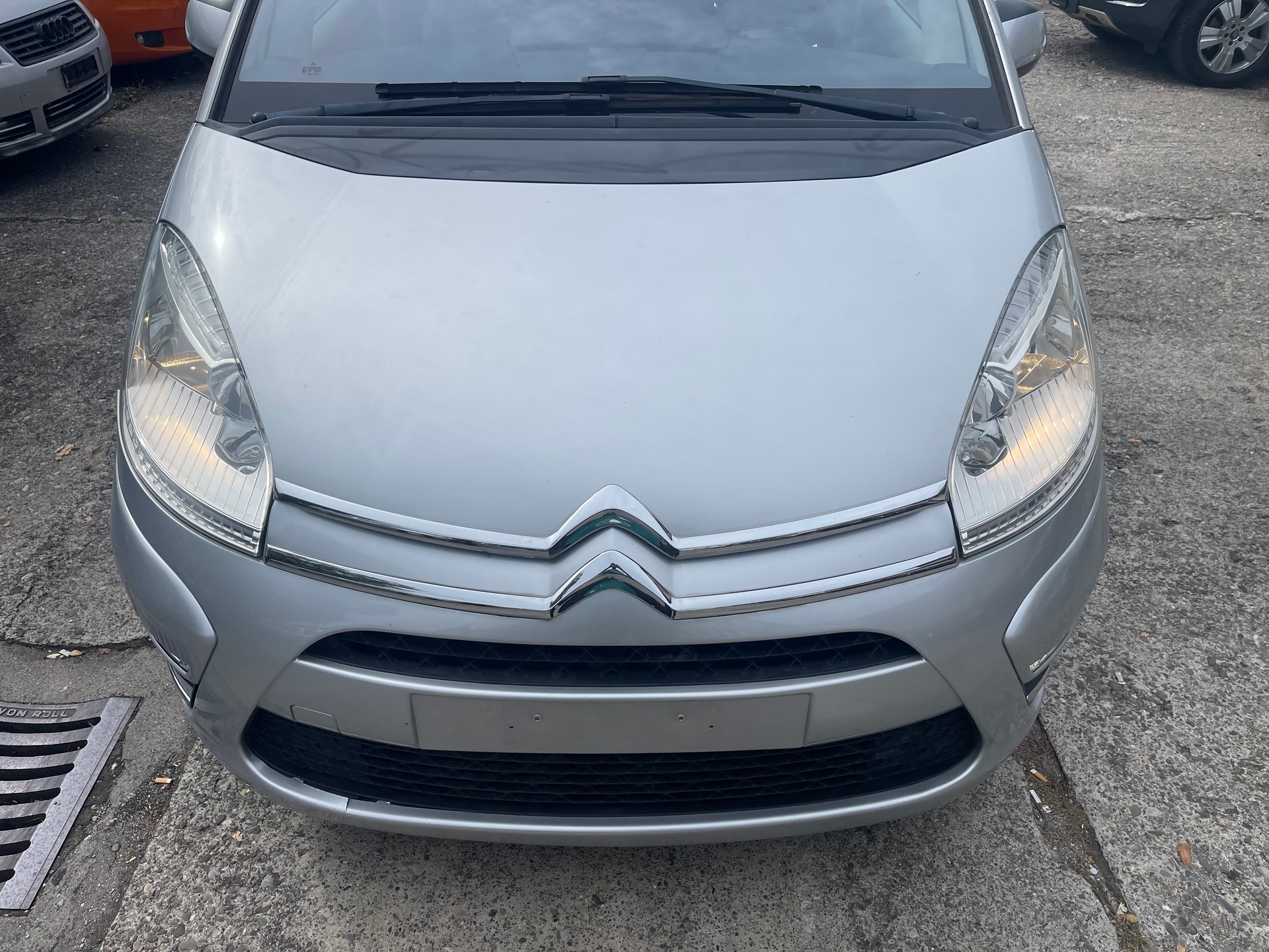 CITROEN Grand C4 Picasso 1.6i 16V Turbo Exclusive+ BMP6