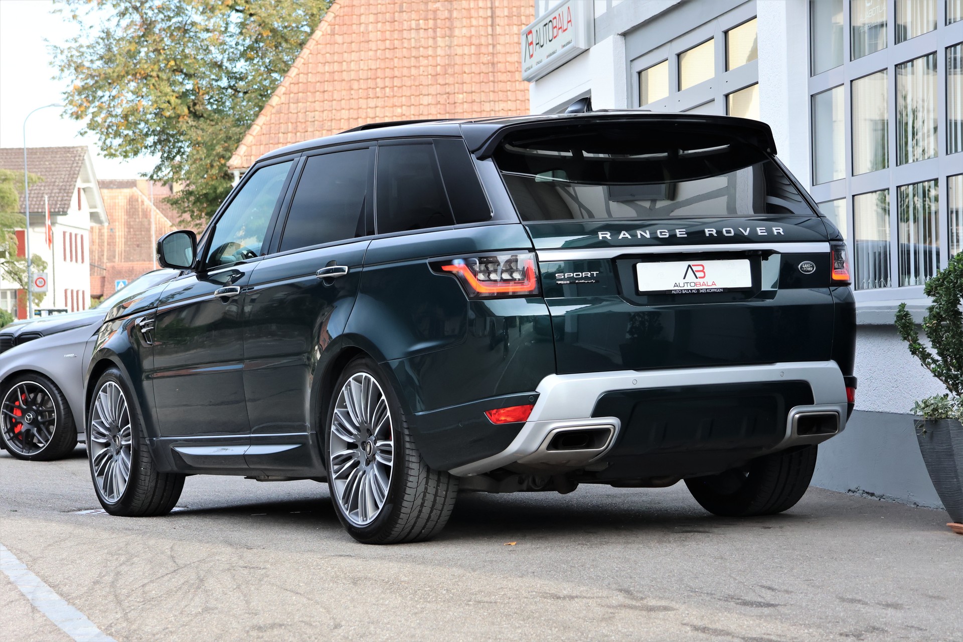 LAND ROVER Range Rover Sport 5.0 V8 S/C HSE Autobiography Dynamic Automatic (CH) *PaletteGreen*-image-2