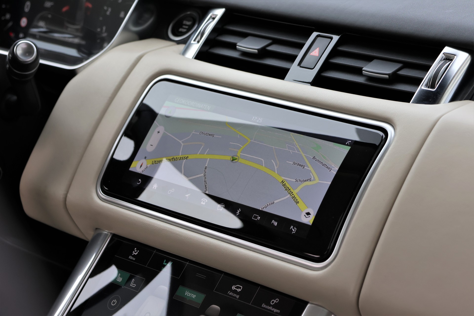 LAND ROVER Range Rover Sport 5.0 V8 S/C HSE Autobiography Dynamic Automatic (CH) *PaletteGreen*-image-18