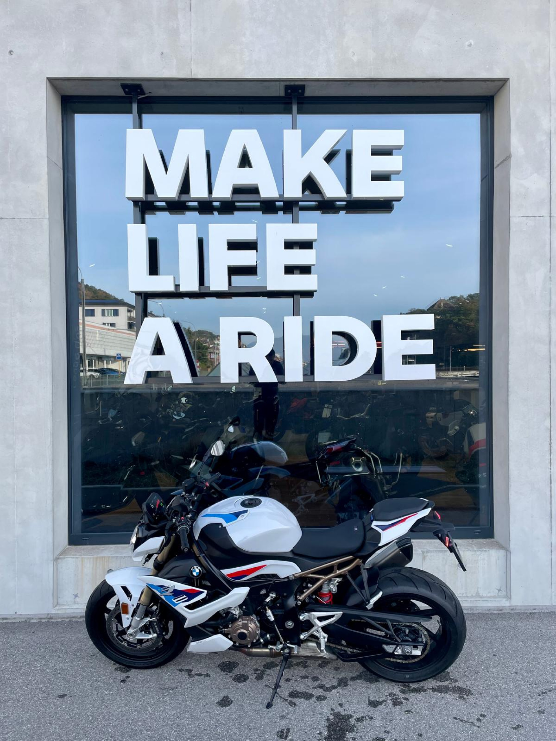 BMW S 1000 R M-image-2